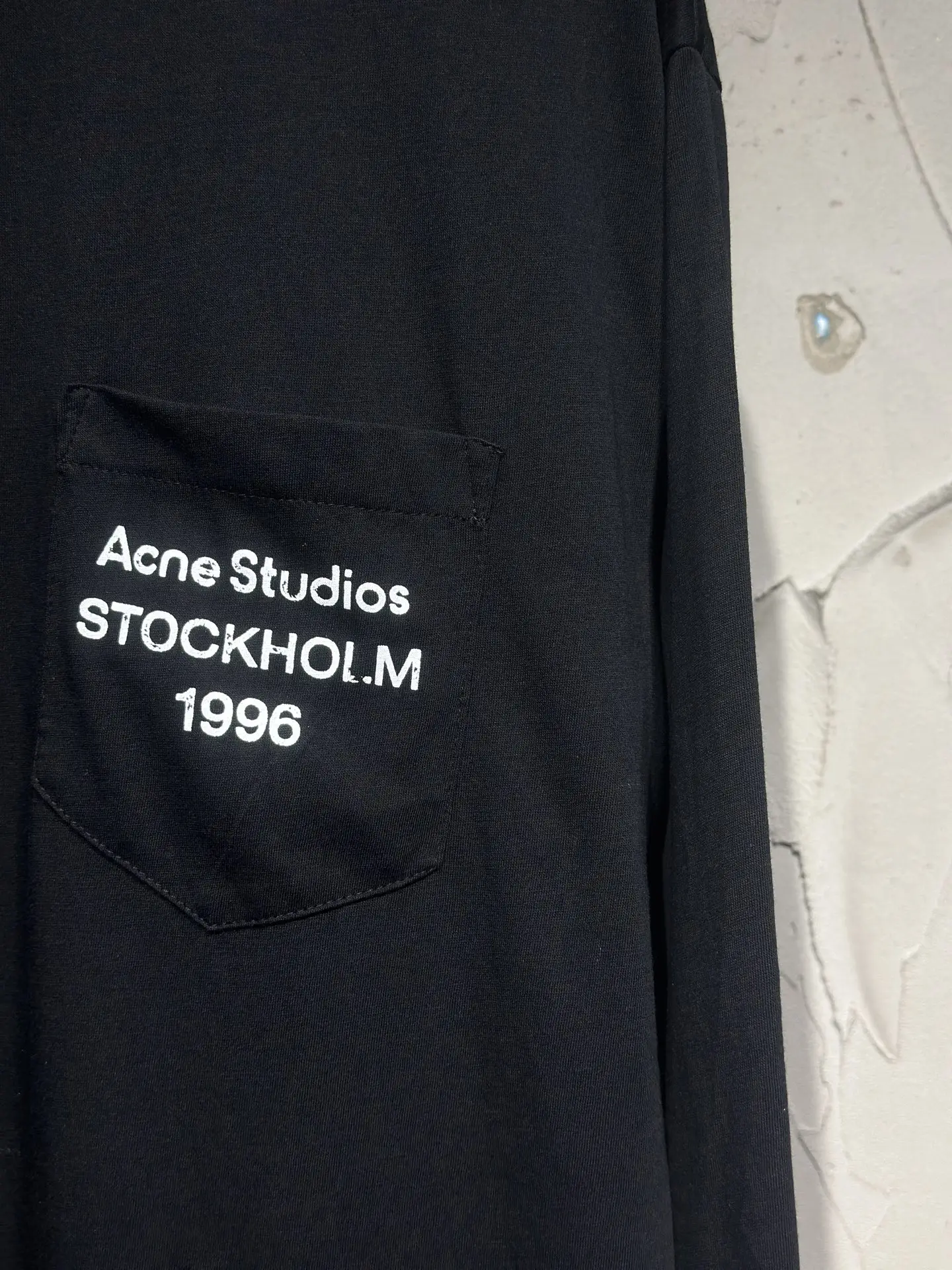 1996 Logo Pocket Long-Sleeve T-Shirt D15023057 — view 6