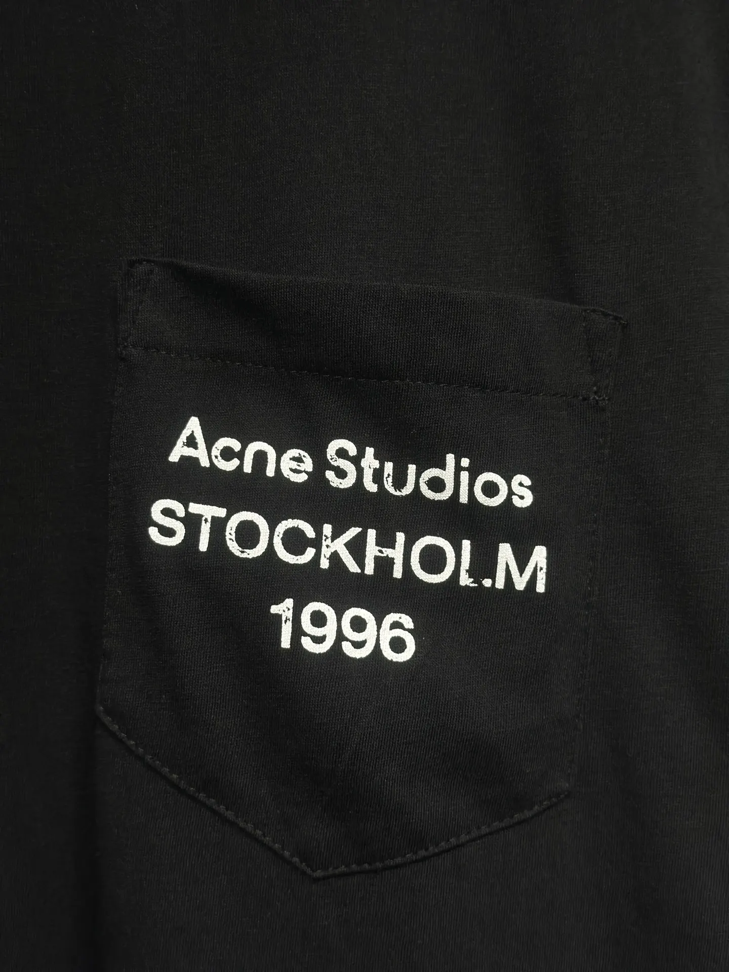 1996 Logo Pocket Long-Sleeve T-Shirt D15023057 — view 7