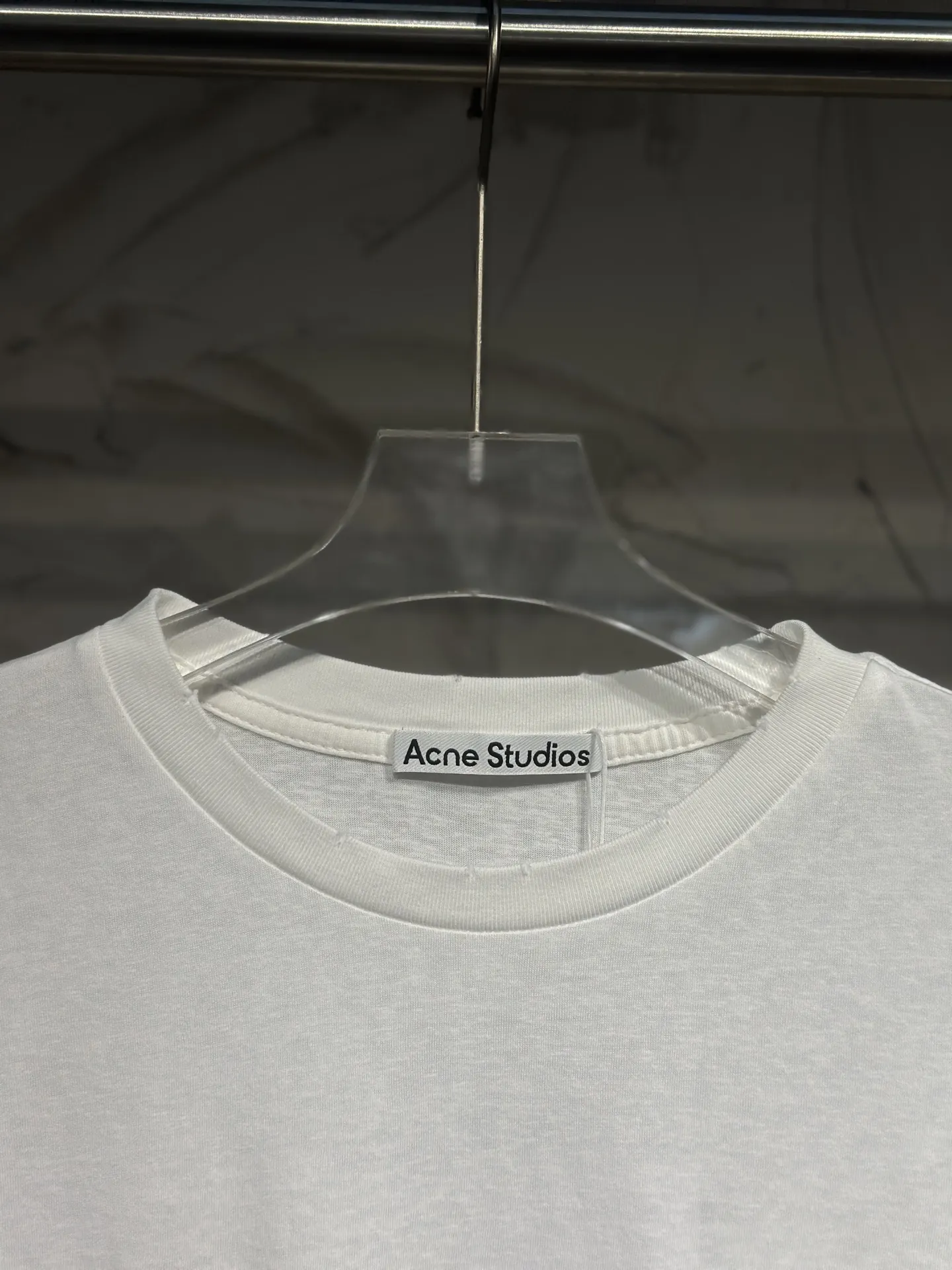 Logo Pocket Long-Sleeved T-Shirt D15023058 — view 2