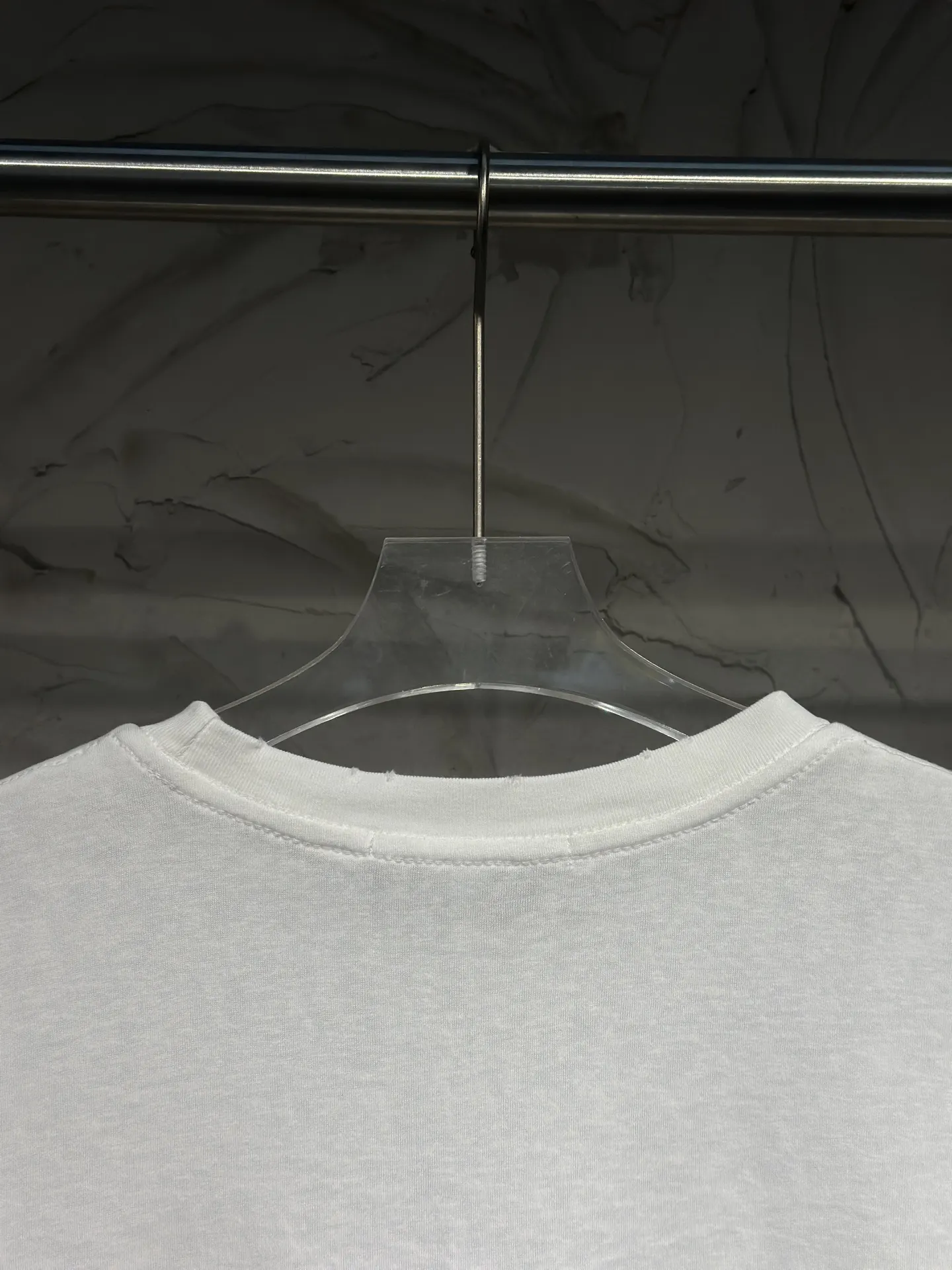 Logo Pocket Long-Sleeved T-Shirt D15023058 — view 9