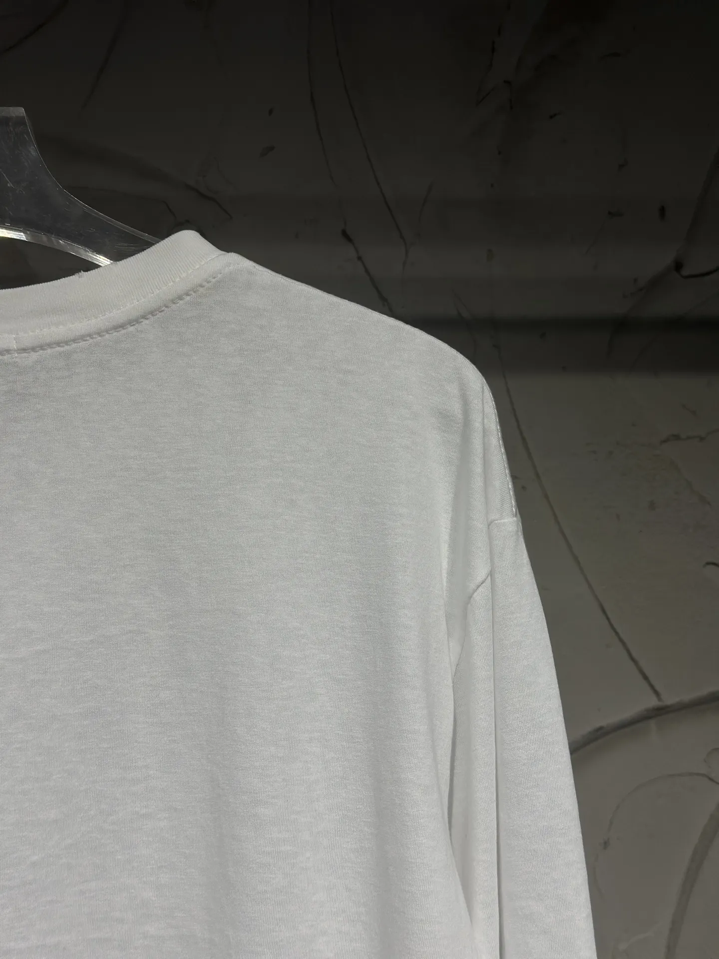 Logo Pocket Long-Sleeved T-Shirt D15023058 — view 10