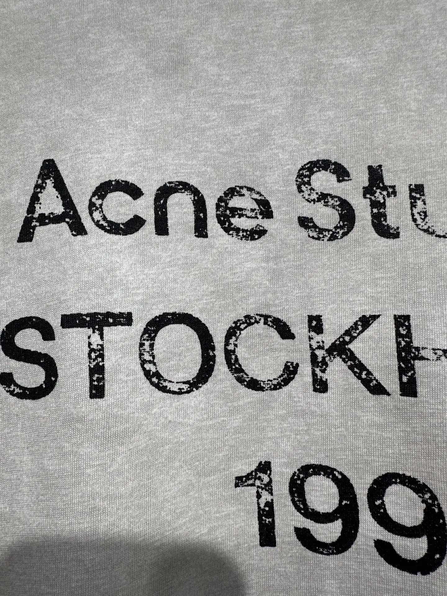 1996 Logo Distressed Long-Sleeve T-Shirt D15023014 — view 4
