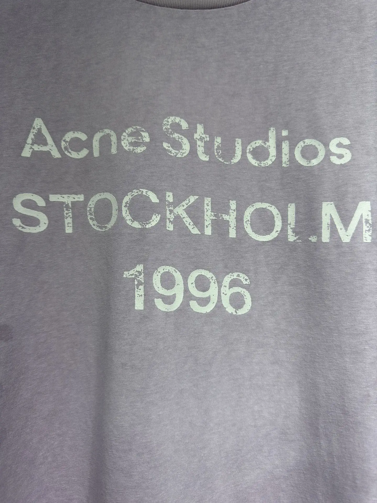 1996 Logo Distressed Long-Sleeve T-Shirt D15023013 — view 4