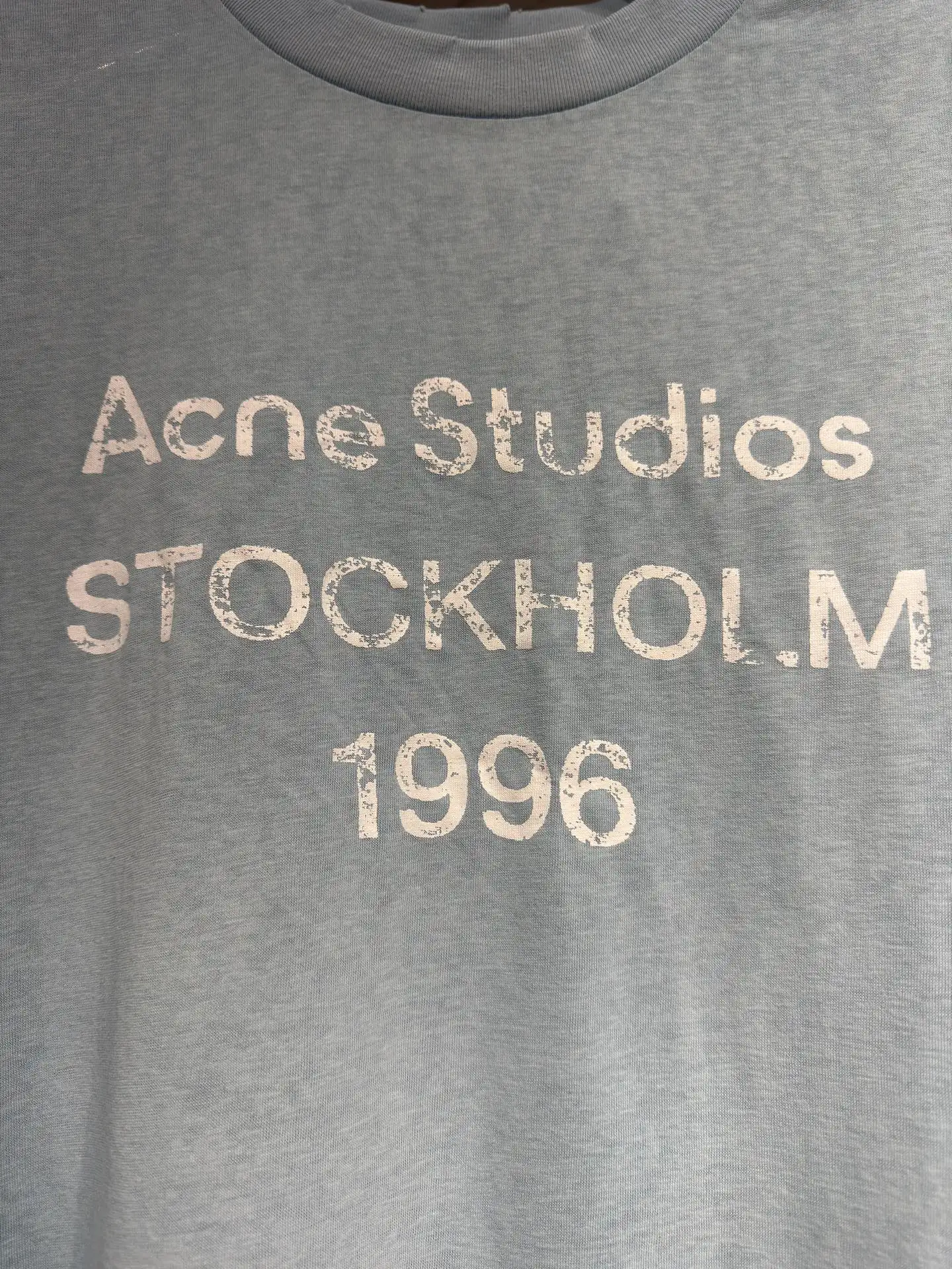 1996 Distressed Long-Sleeve Logo T-Shirt D15023018 — view 3