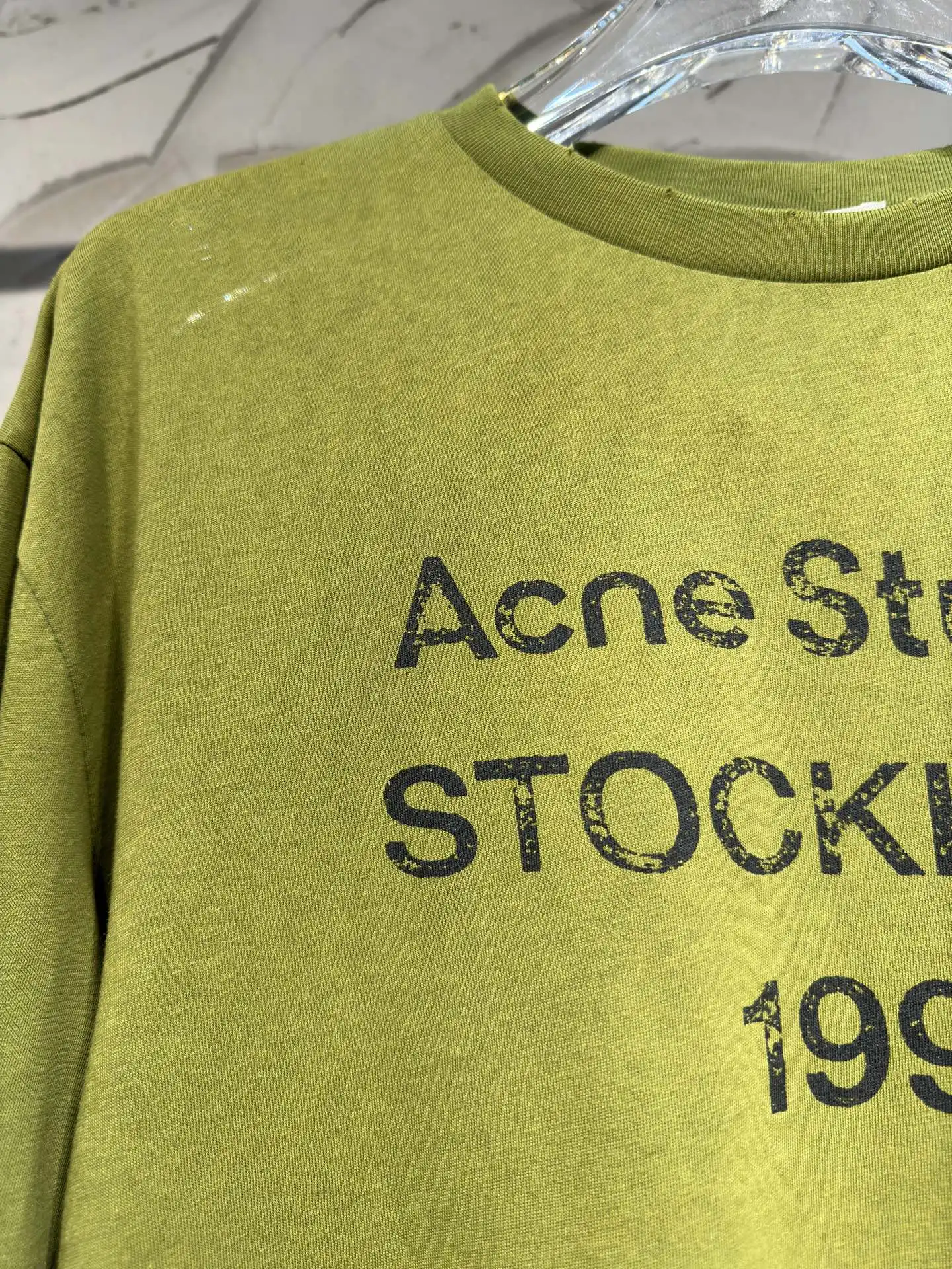 1996 Logo Distressed Long-Sleeve T-Shirt D15023019 — view 2