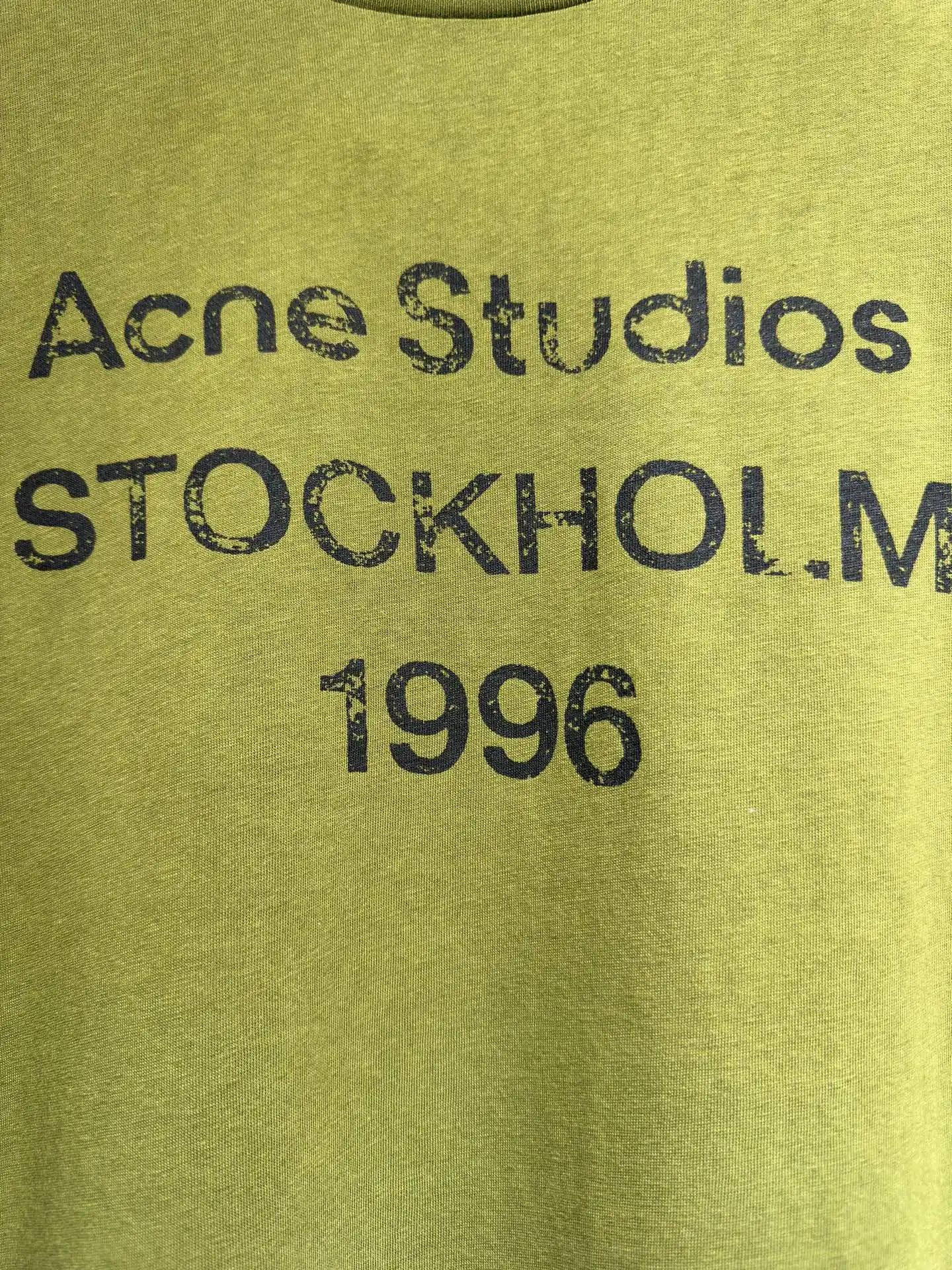1996 Logo Distressed Long-Sleeve T-Shirt D15023019 — view 4