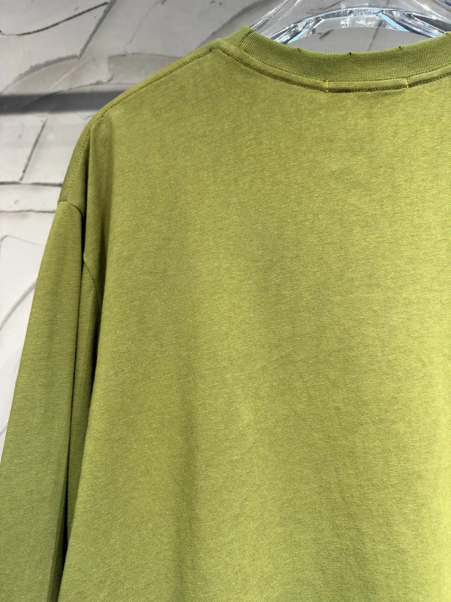 1996 Logo Distressed Long-Sleeve T-Shirt D15023019 — view 9