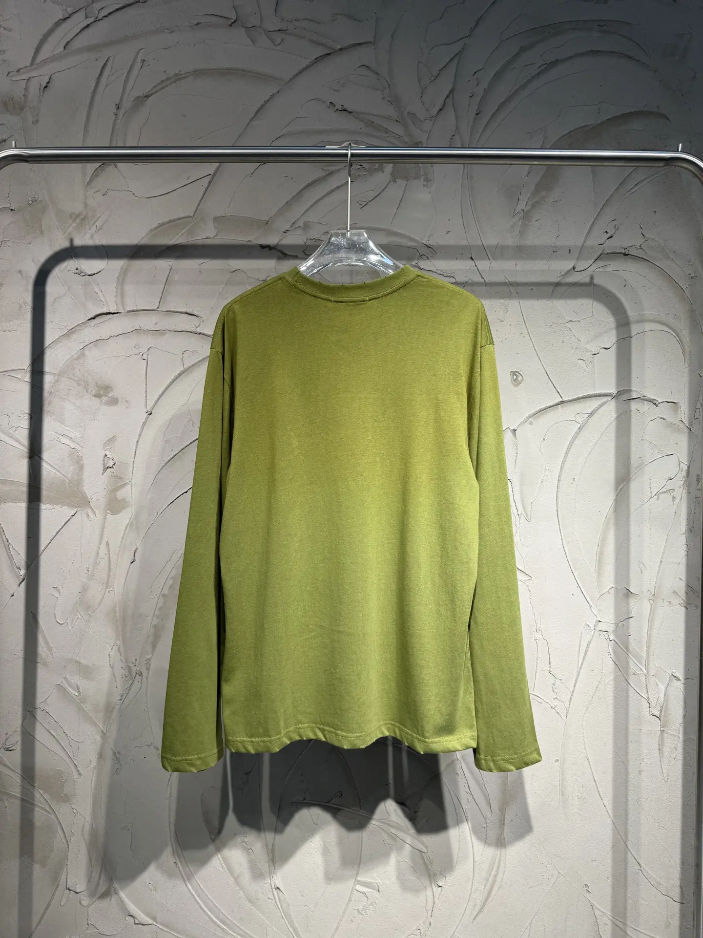 1996 Logo Distressed Long-Sleeve T-Shirt D15023019 — view 12