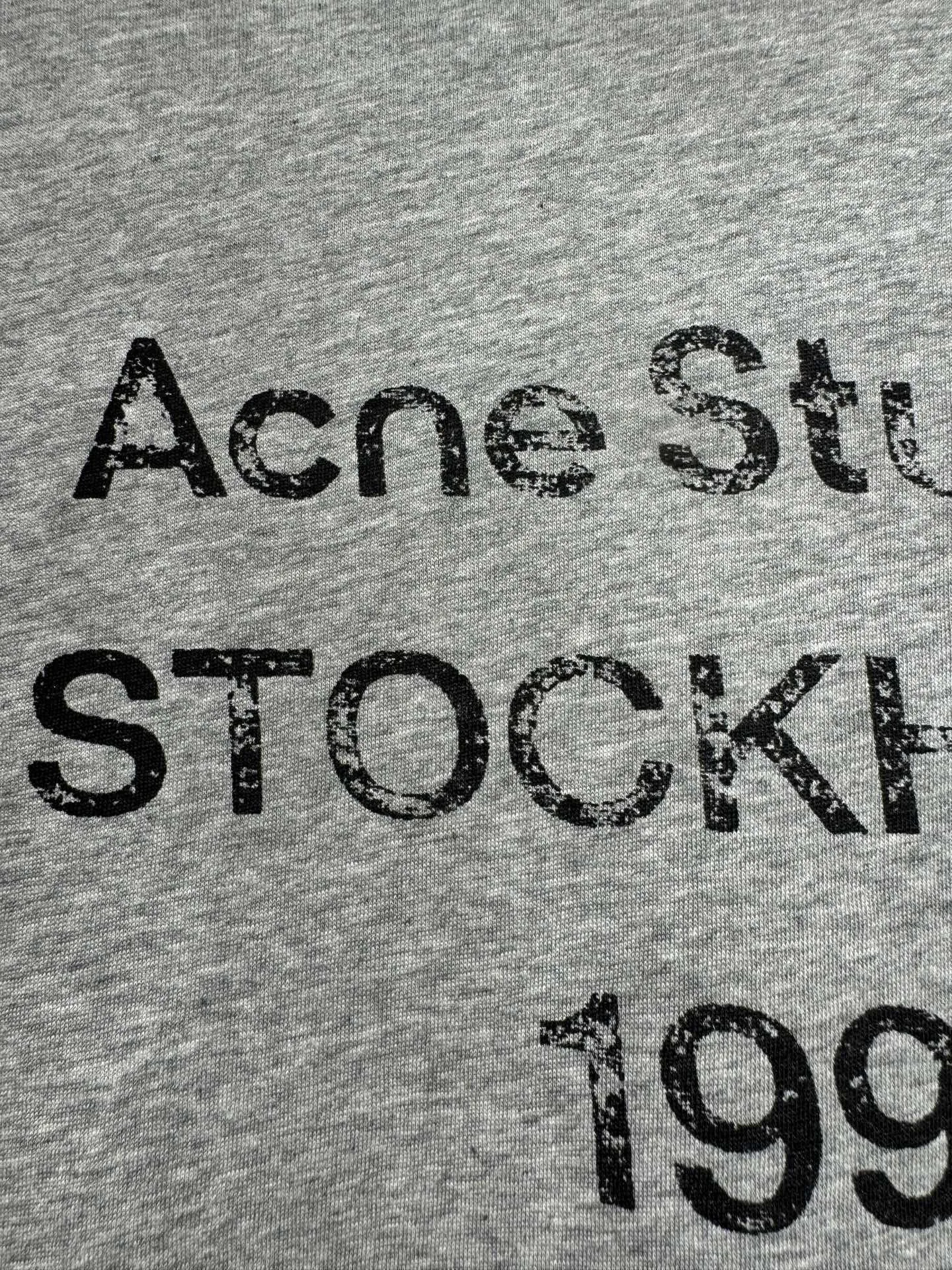 1996 Logo Distressed Long-Sleeve T-Shirt D15023015 — view 4