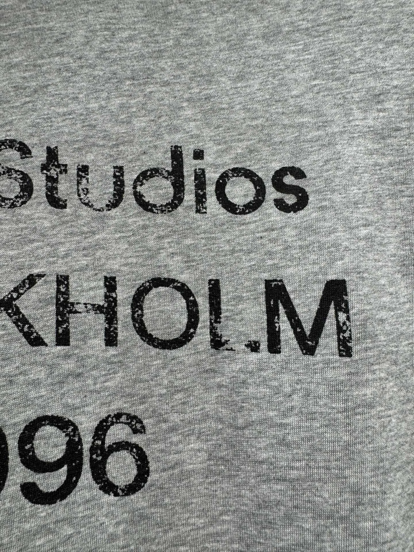 1996 Logo Distressed Long-Sleeve T-Shirt D15023015 — view 5
