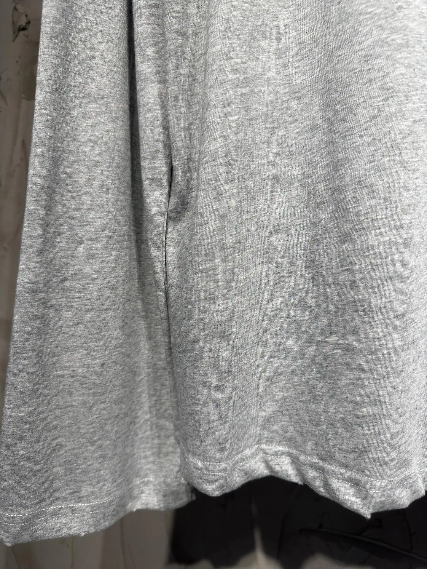 1996 Logo Distressed Long-Sleeve T-Shirt D15023015 — view 9