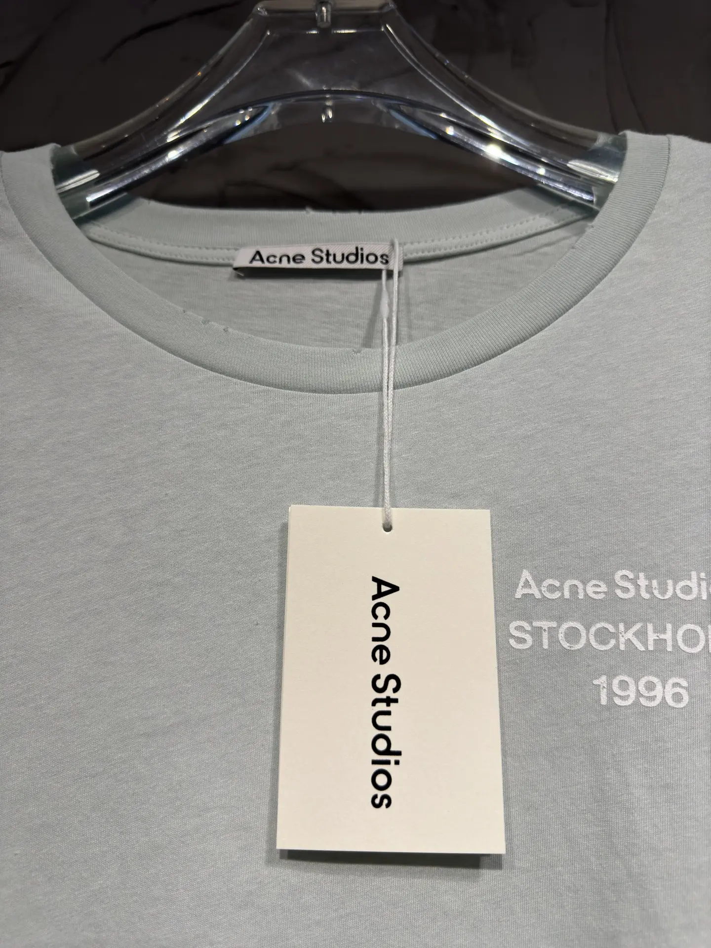 1996 Logo Print Long-Sleeve T-Shirt D15023026 — view 11