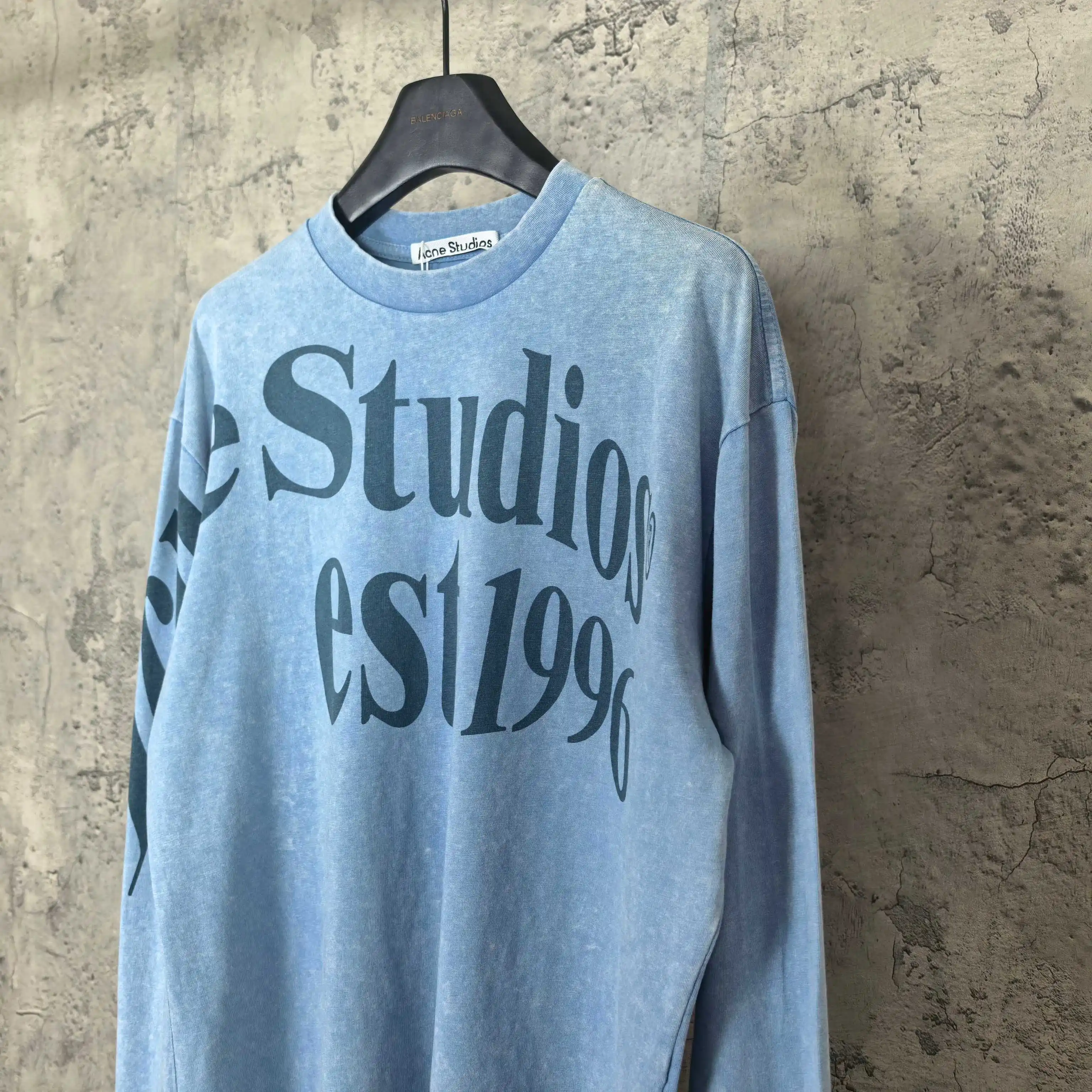 Logo Print Long-Sleeved T-Shirt D15023229 — view 9