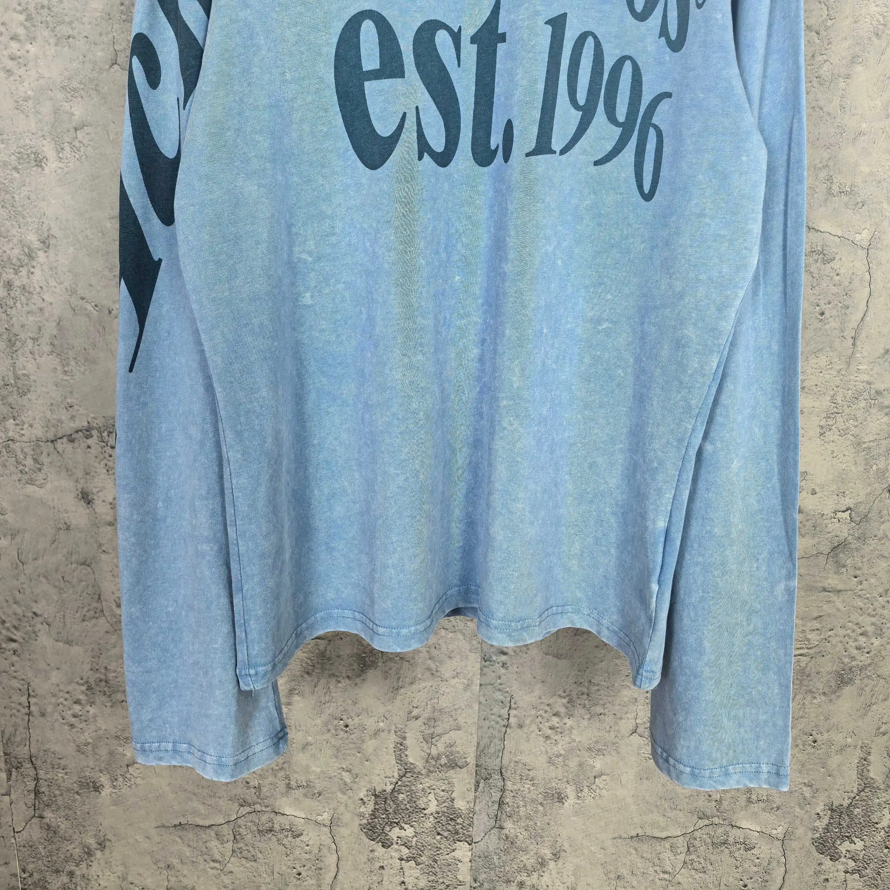 Logo Print Long-Sleeved T-Shirt D15023229 — view 10