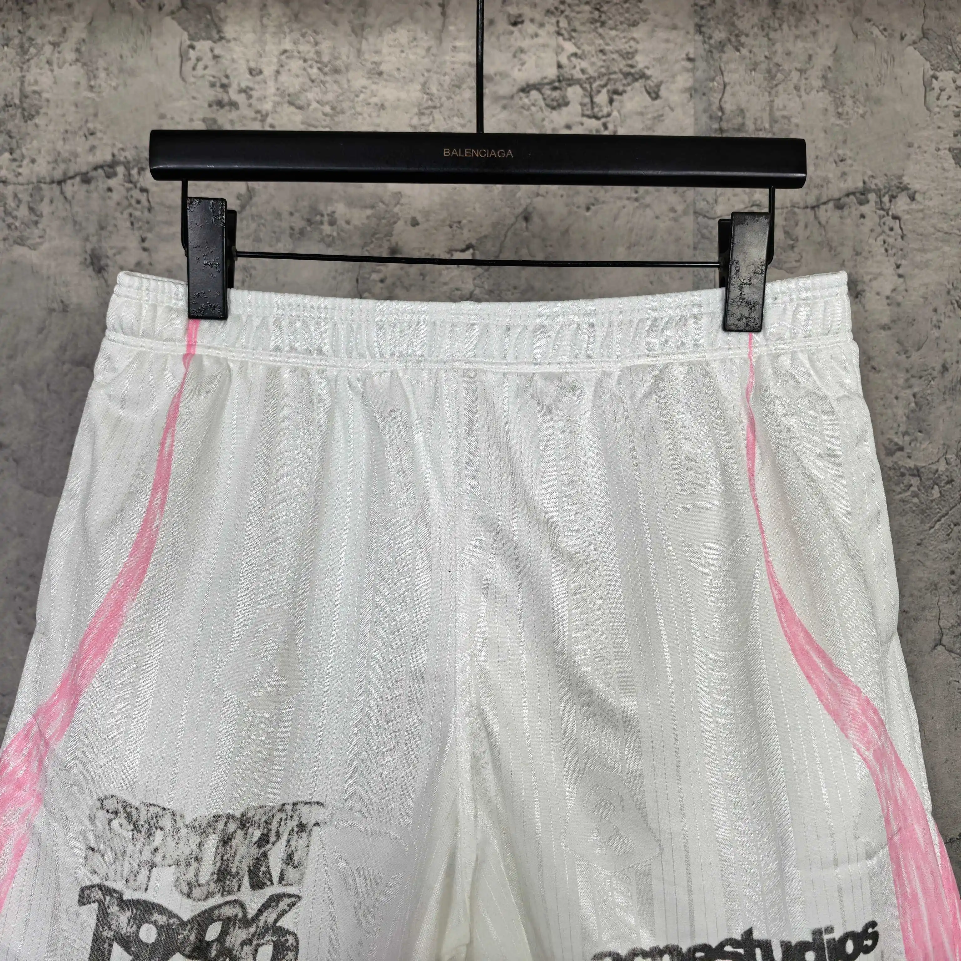 Acne Studios Graphic Football Shorts D15023253 — view 6