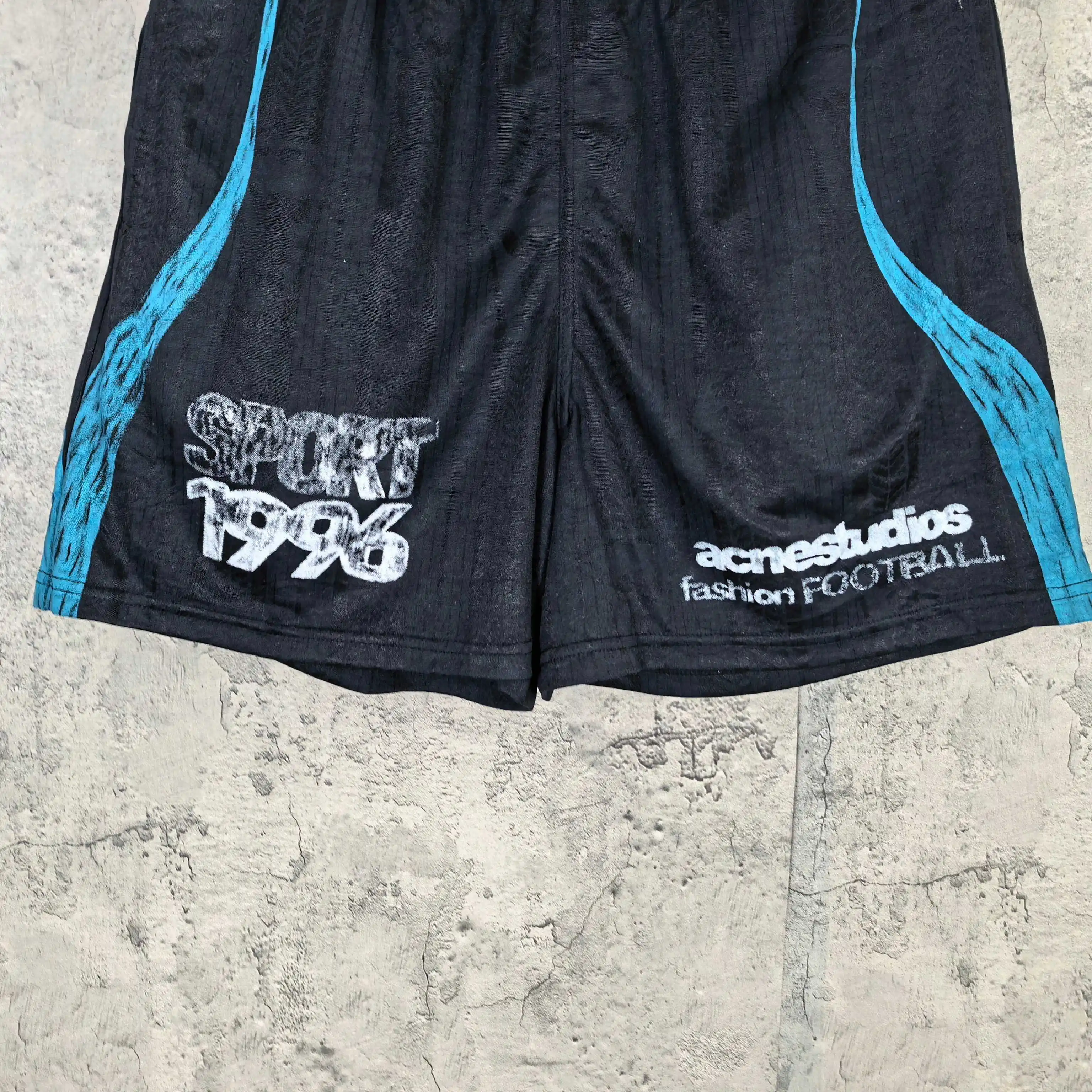 Football Capsule Graphic Mesh Shorts D15023252 — view 10
