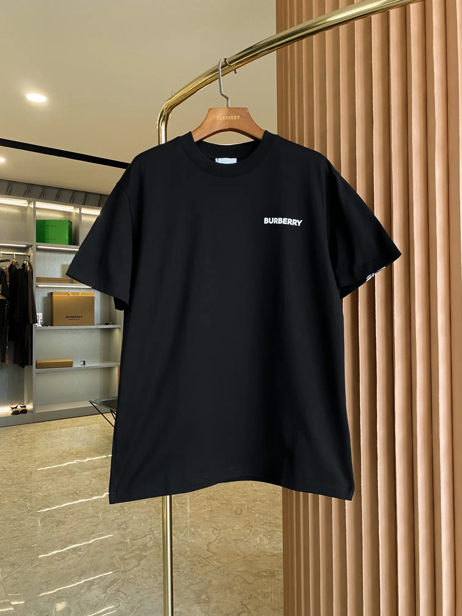 Equestrian Knight Print Cotton T-Shirt D15013328