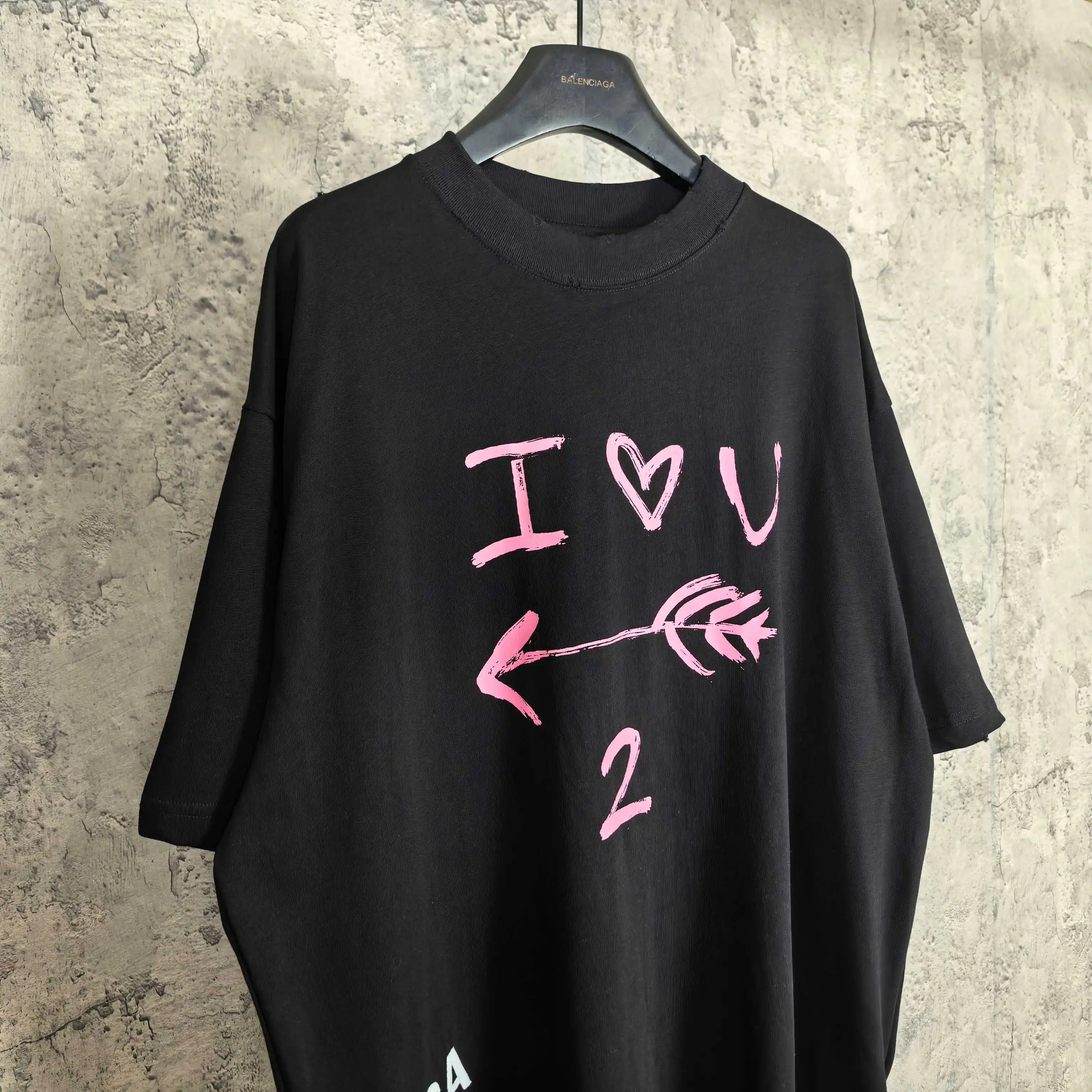 I Love U Medium Fit Graphic T-Shirt D15023192 — view 7