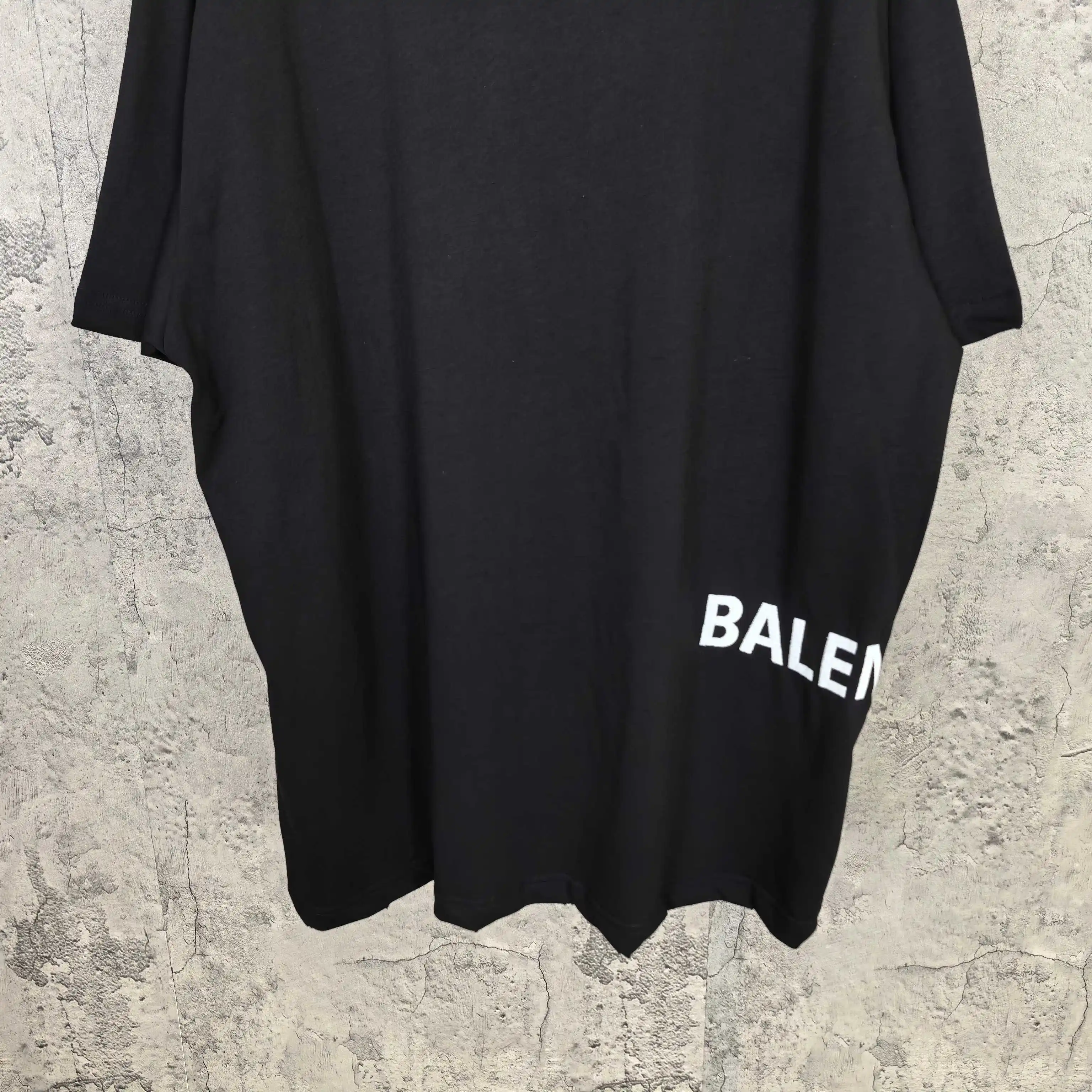 I Love U Medium Fit Graphic T-Shirt D15023192 — view 11