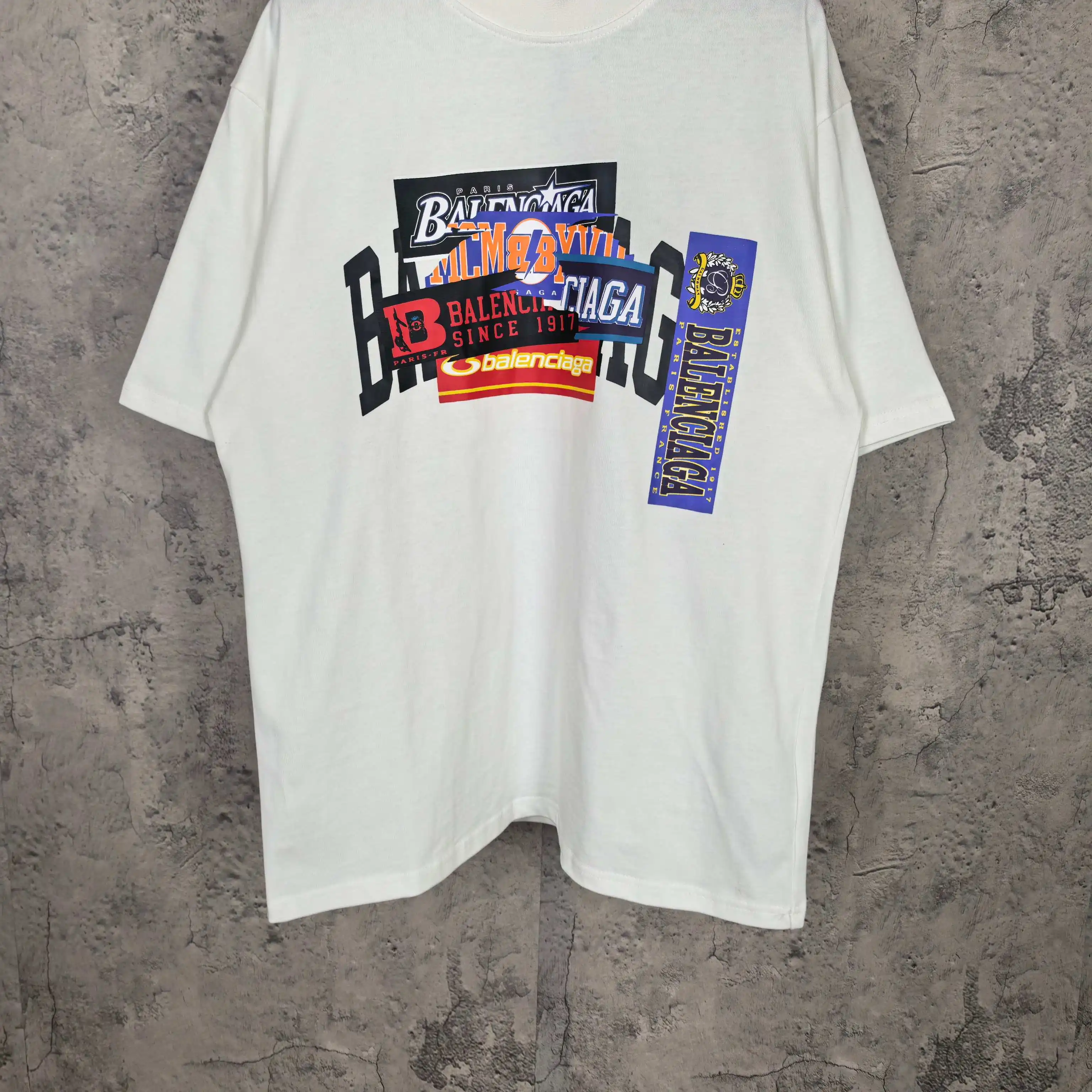 Bumper Stickers Medium Fit T-Shirt D15023174 — view 10