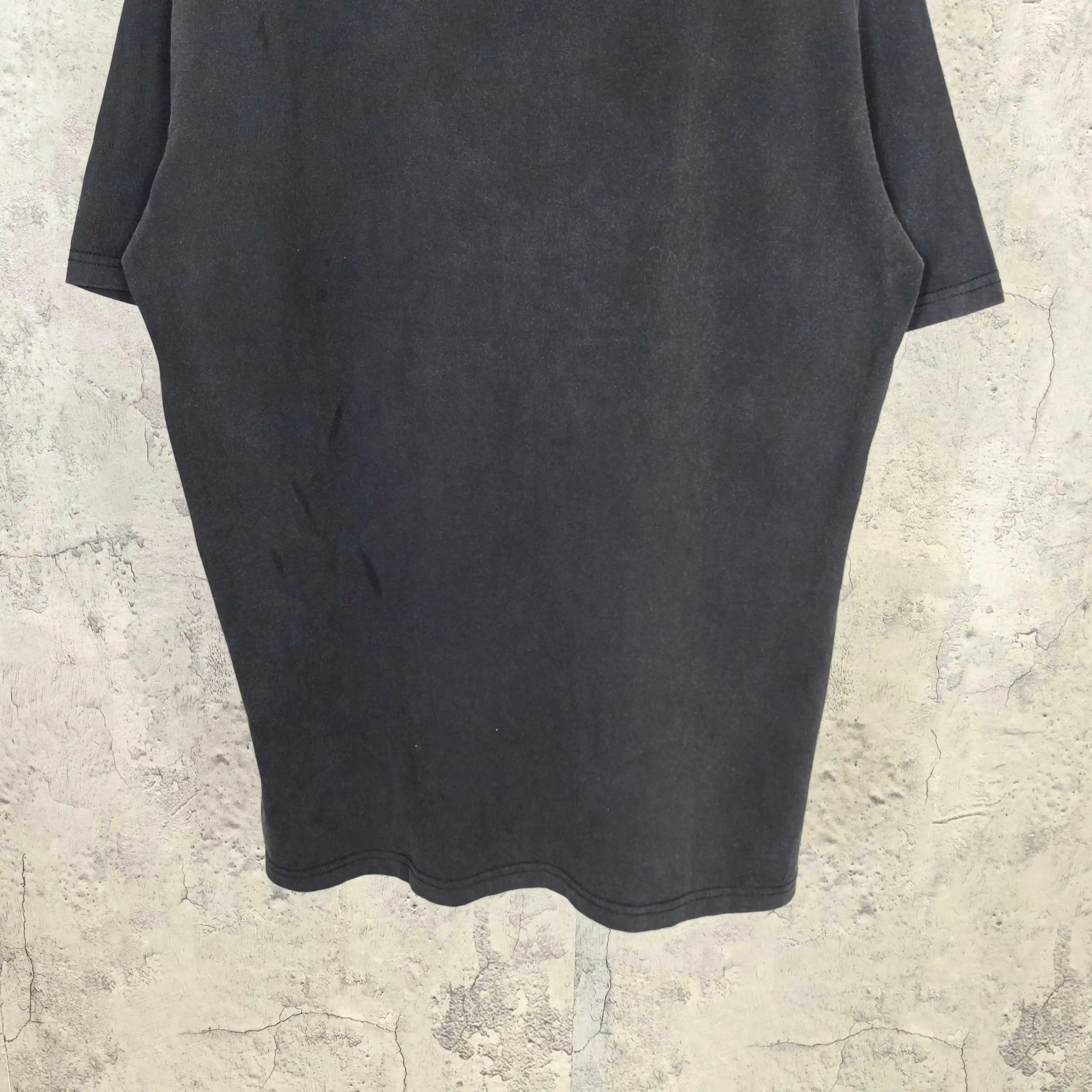 Logo Embroidered Medium Fit T-Shirt D15023182 — view 11