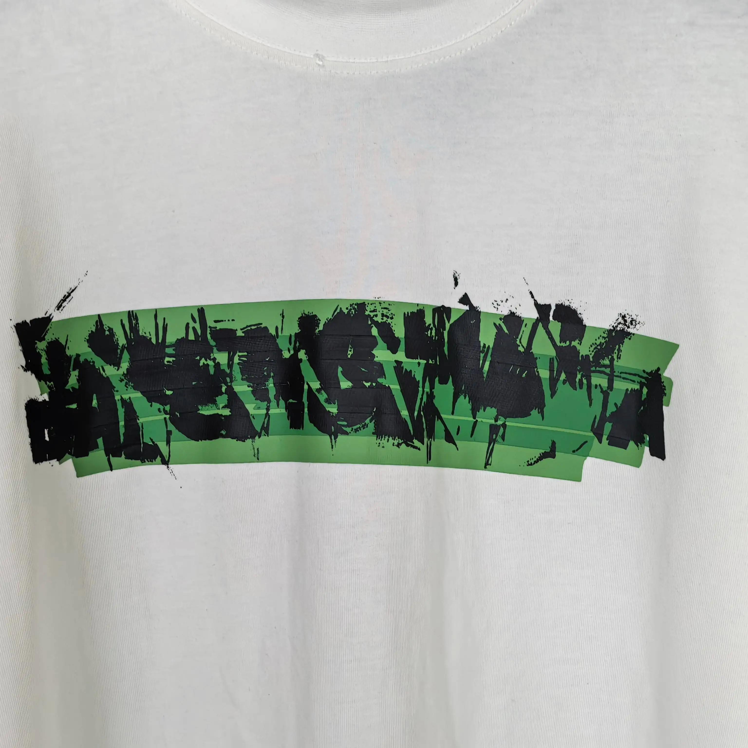 Messy Spray Logo Medium Fit T-Shirt D15023198 — view 8
