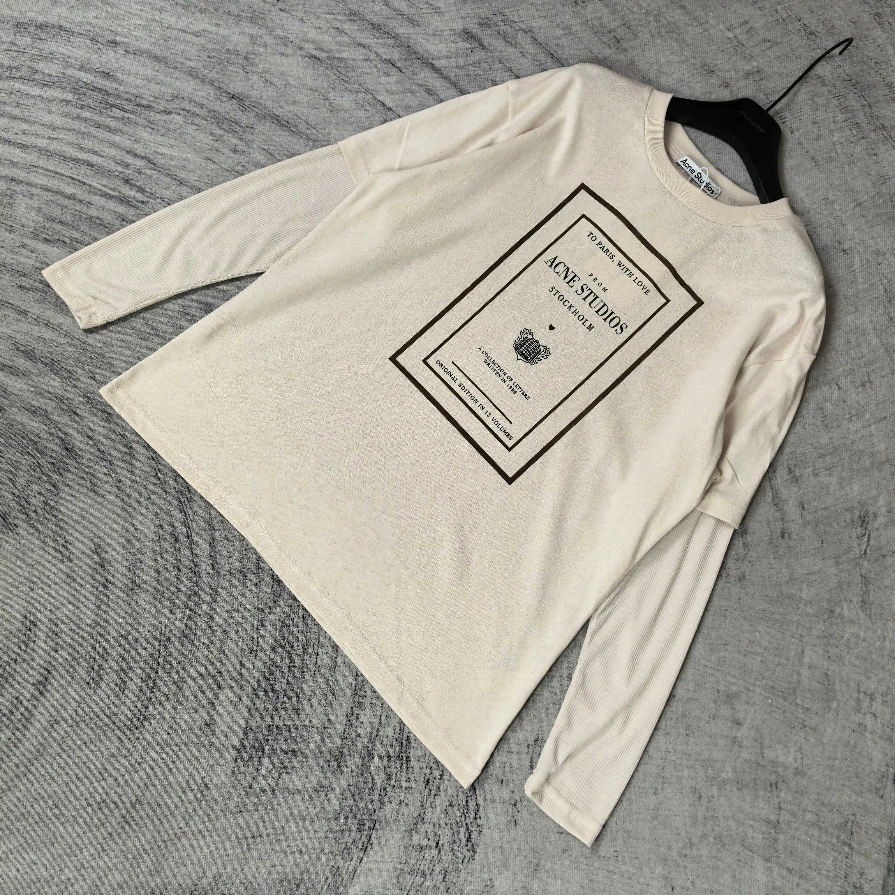 Logo Graphic Layered Long-Sleeve T-Shirt D15523225 — view 4