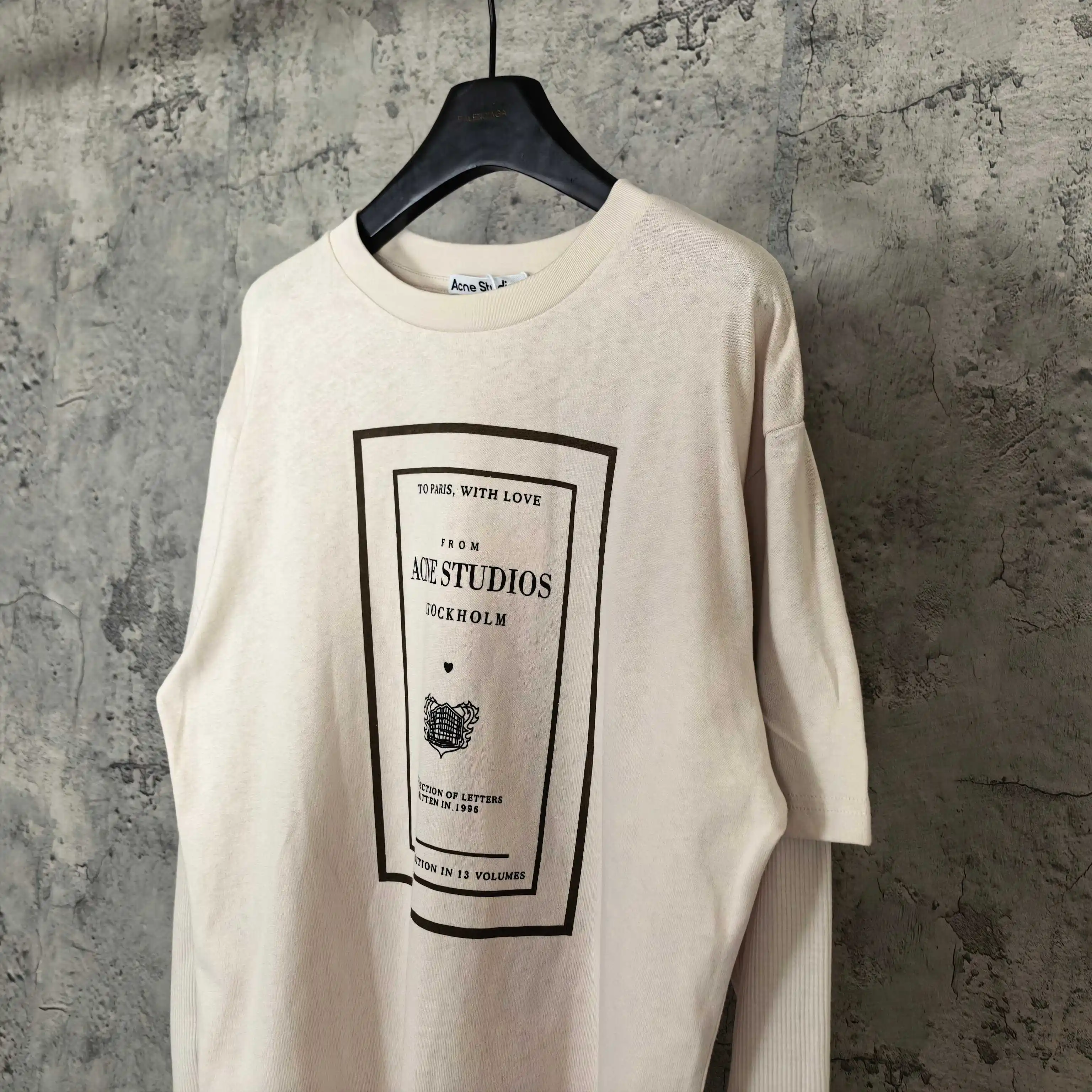 Logo Graphic Layered Long-Sleeve T-Shirt D15523225 — view 9