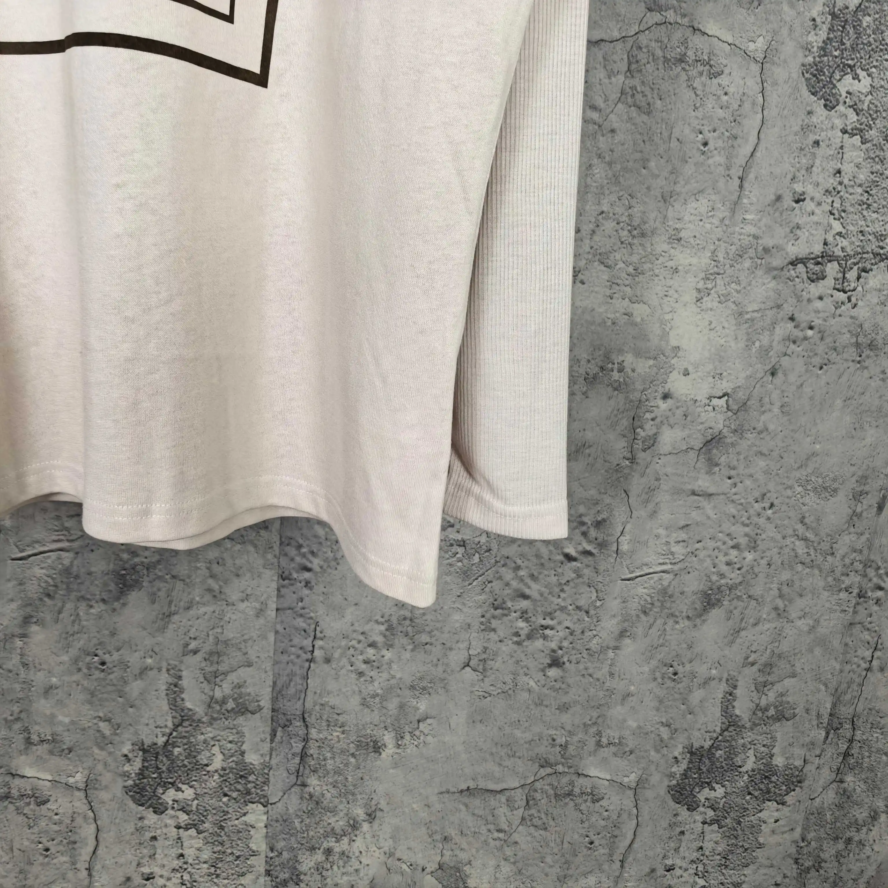 Logo Graphic Layered Long-Sleeve T-Shirt D15523225 — view 12