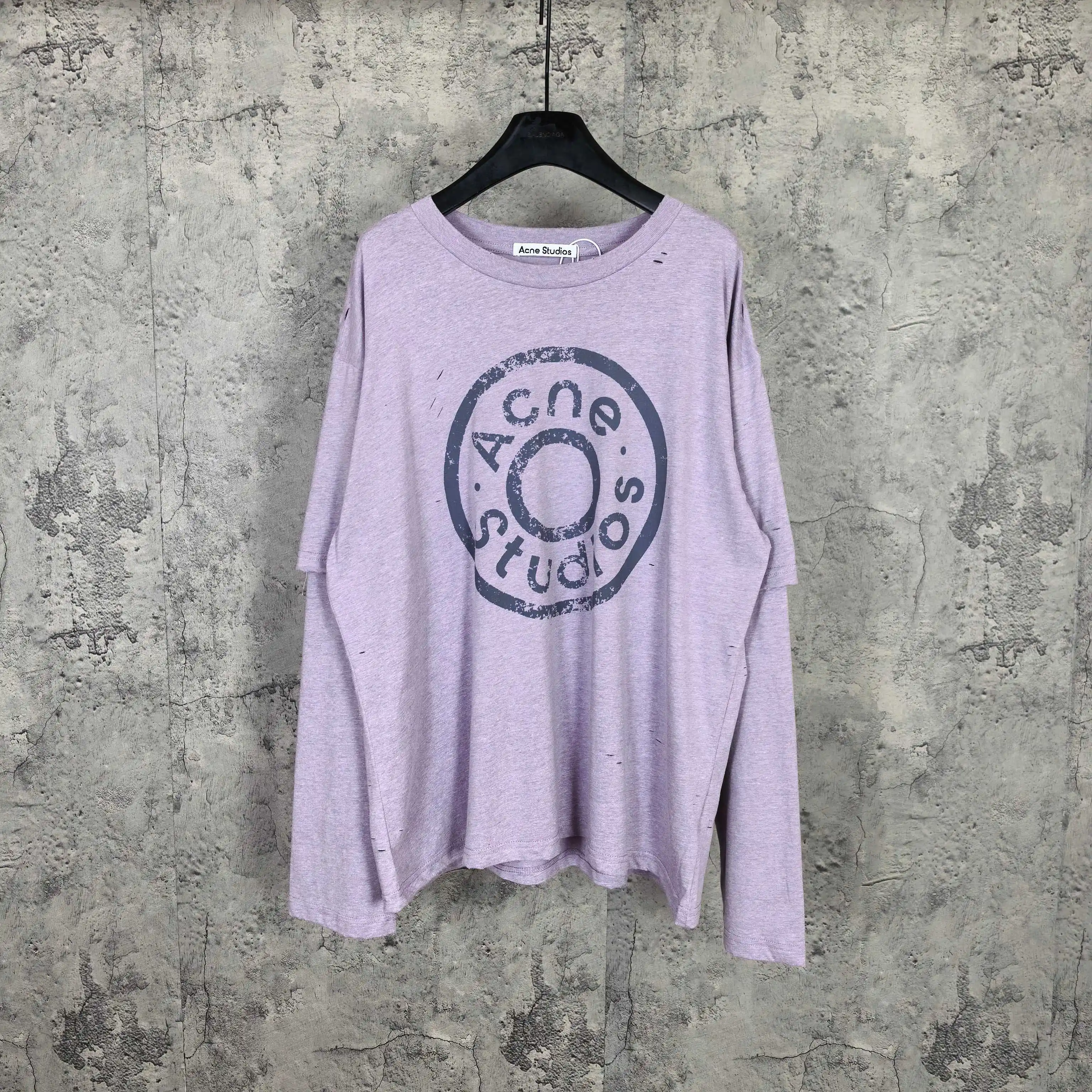 Distressed Logo Print Long-Sleeve T-Shirt D15523224