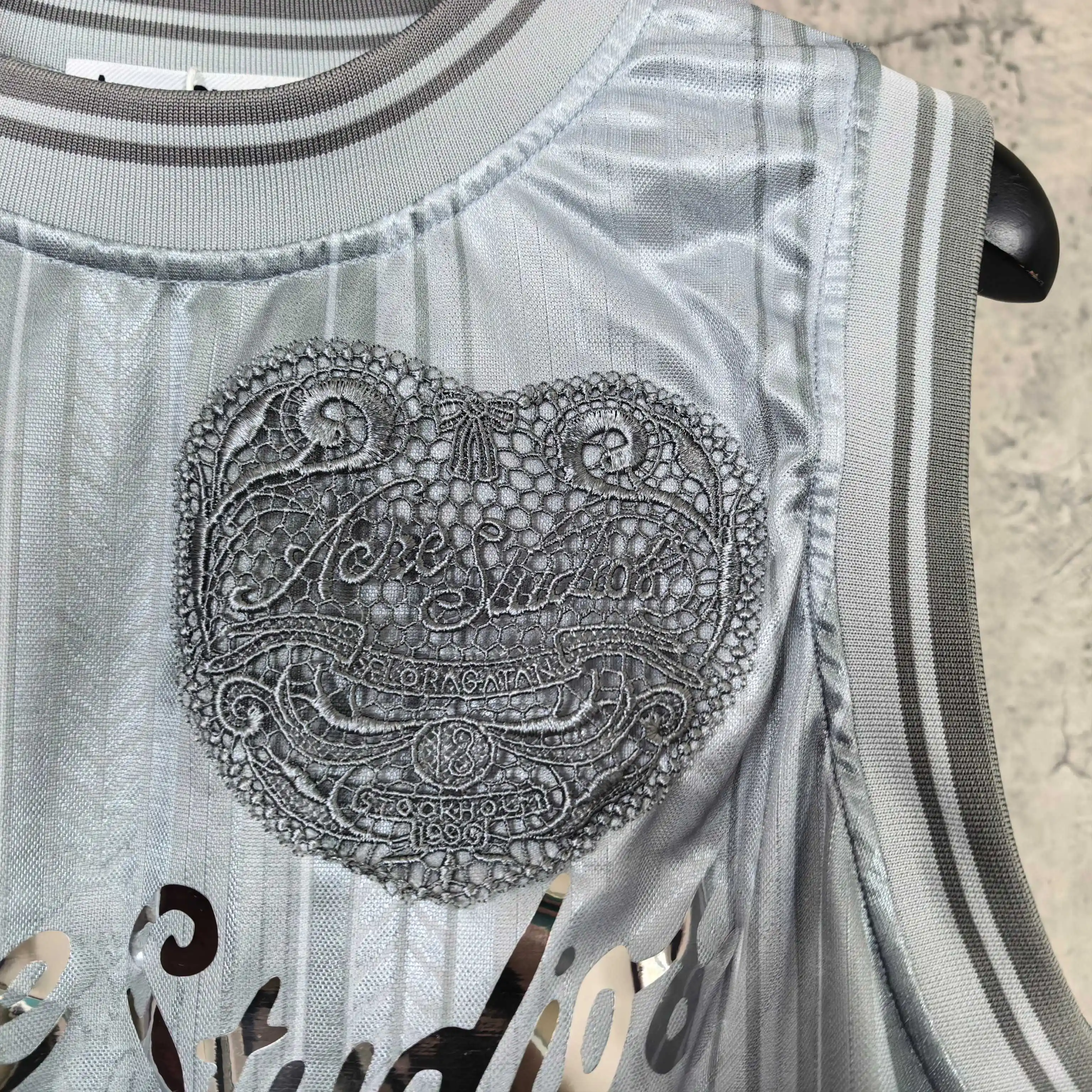 Logo-Print Mesh Football Jersey Vest D15523279 — view 13