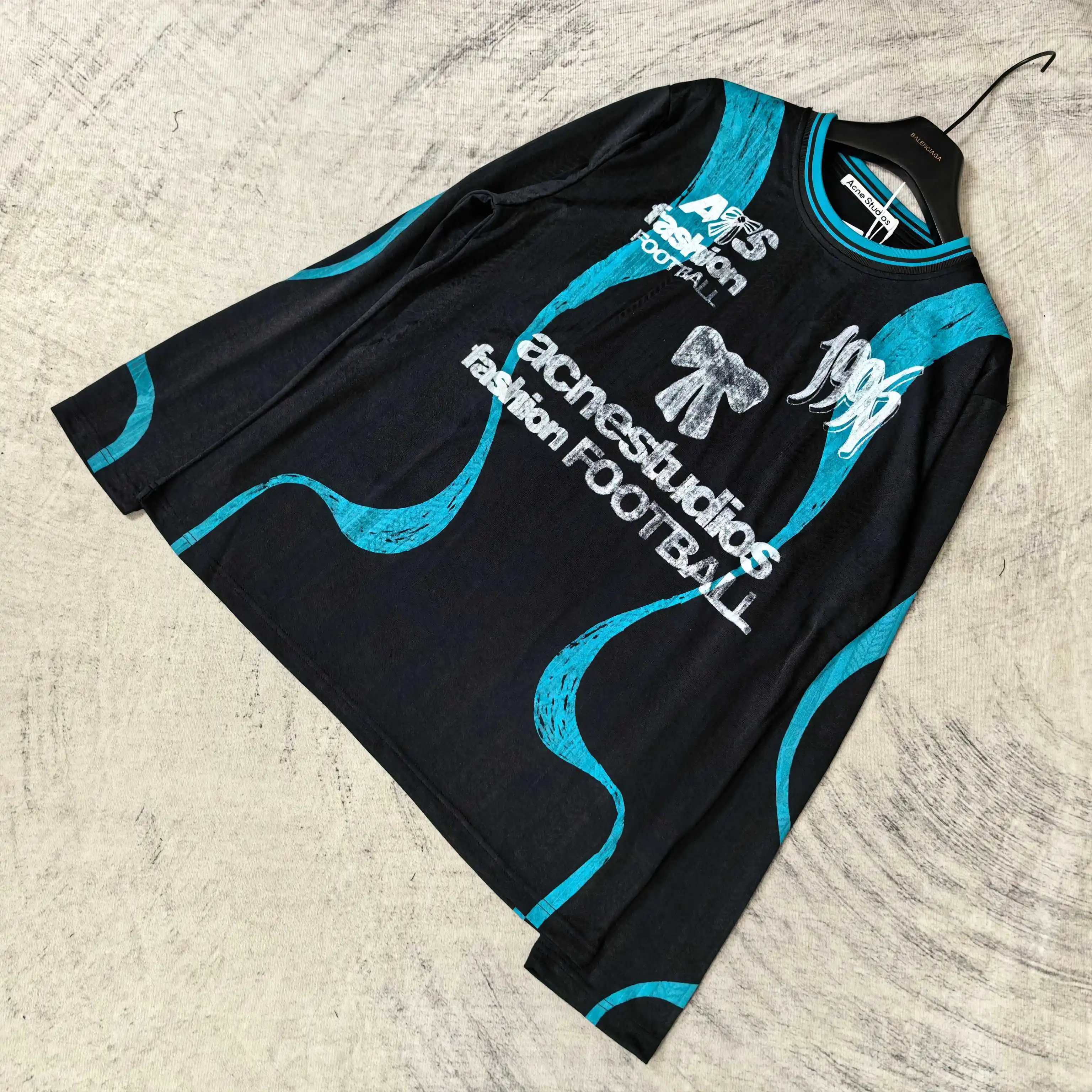 Long-Sleeve Graphic Football Jersey D15523254 — view 4