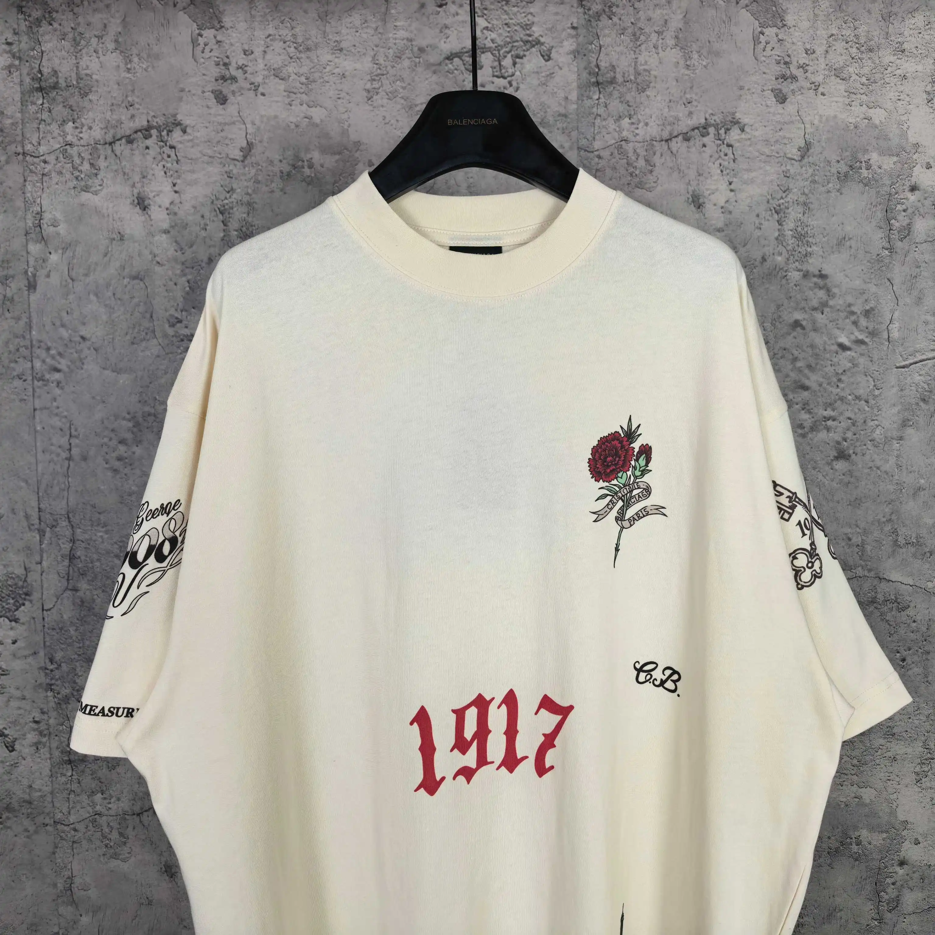 Tattoo Logo Print Medium Fit T-Shirt D15523163 — view 3