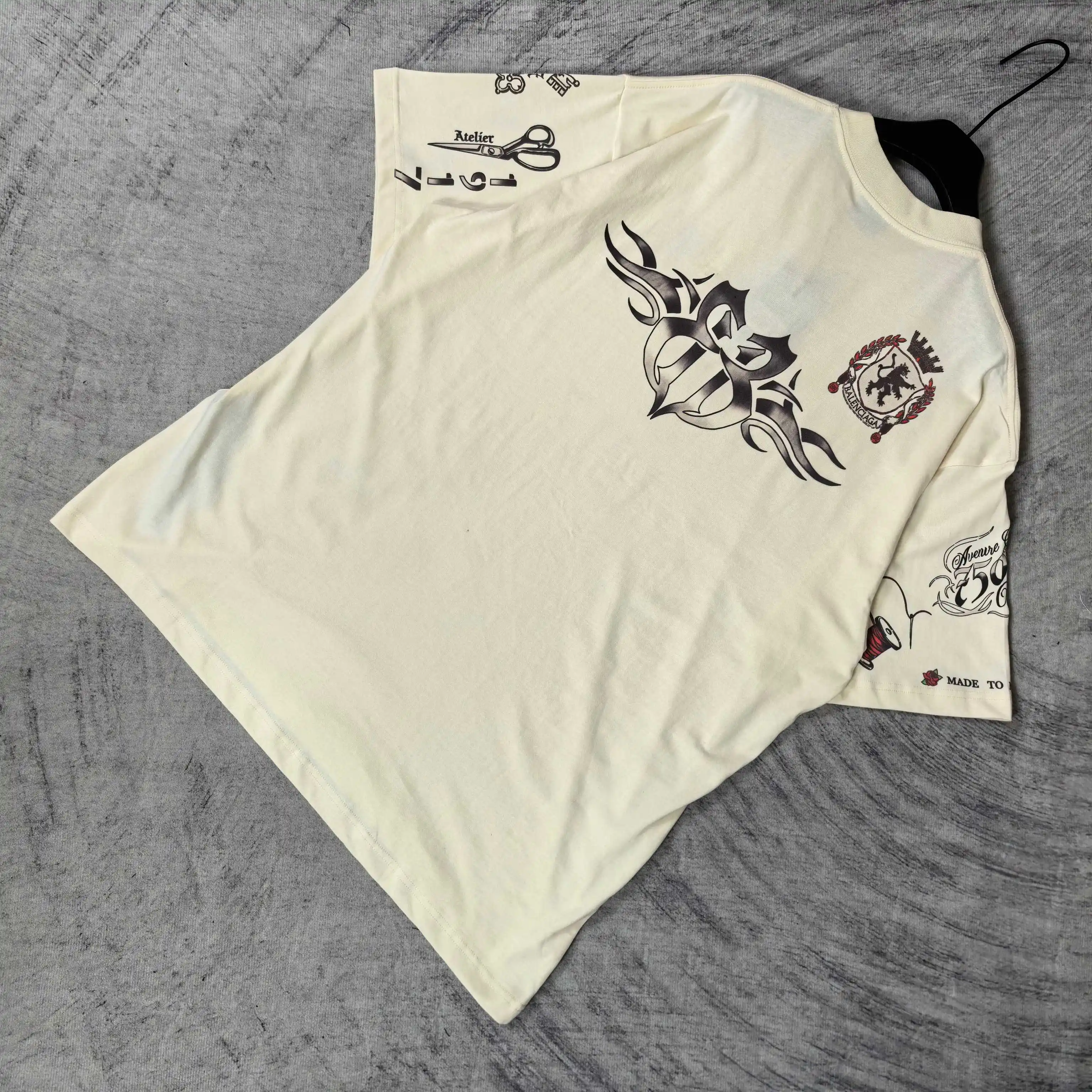Tattoo Logo Print Medium Fit T-Shirt D15523163 — view 5