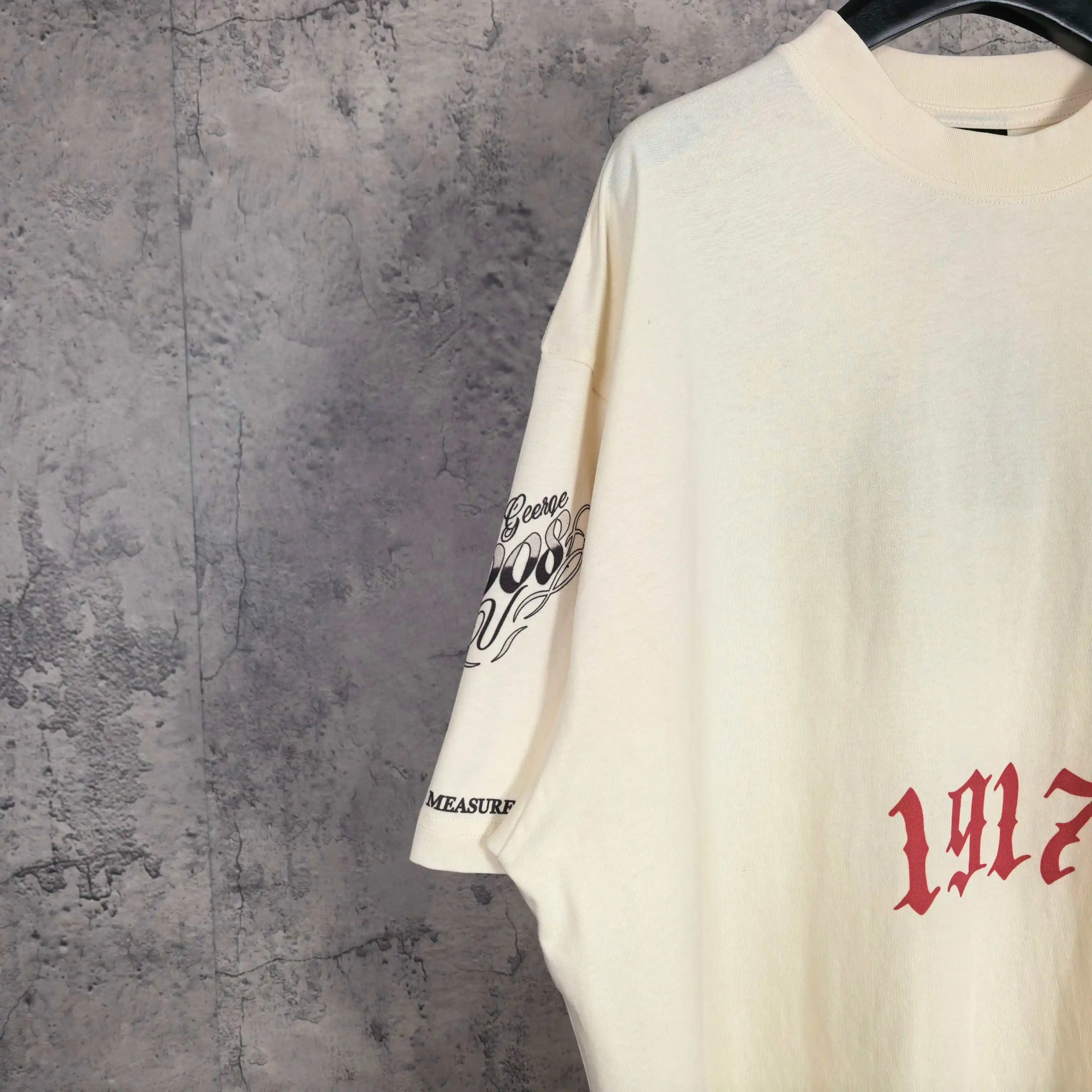 Tattoo Logo Print Medium Fit T-Shirt D15523163 — view 10