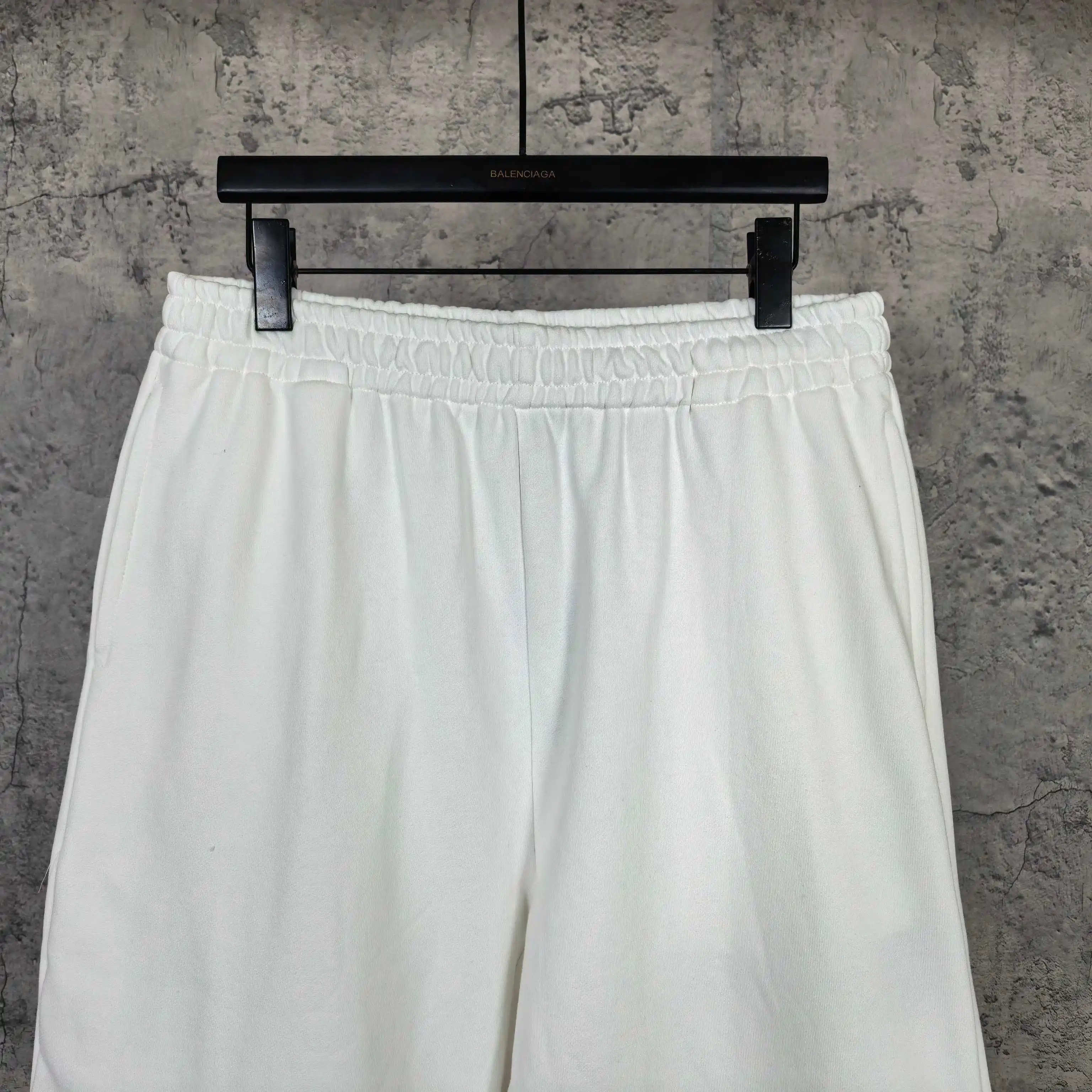 3B Logo Wet Brush Relaxed Fit Shorts D15523184 — view 6