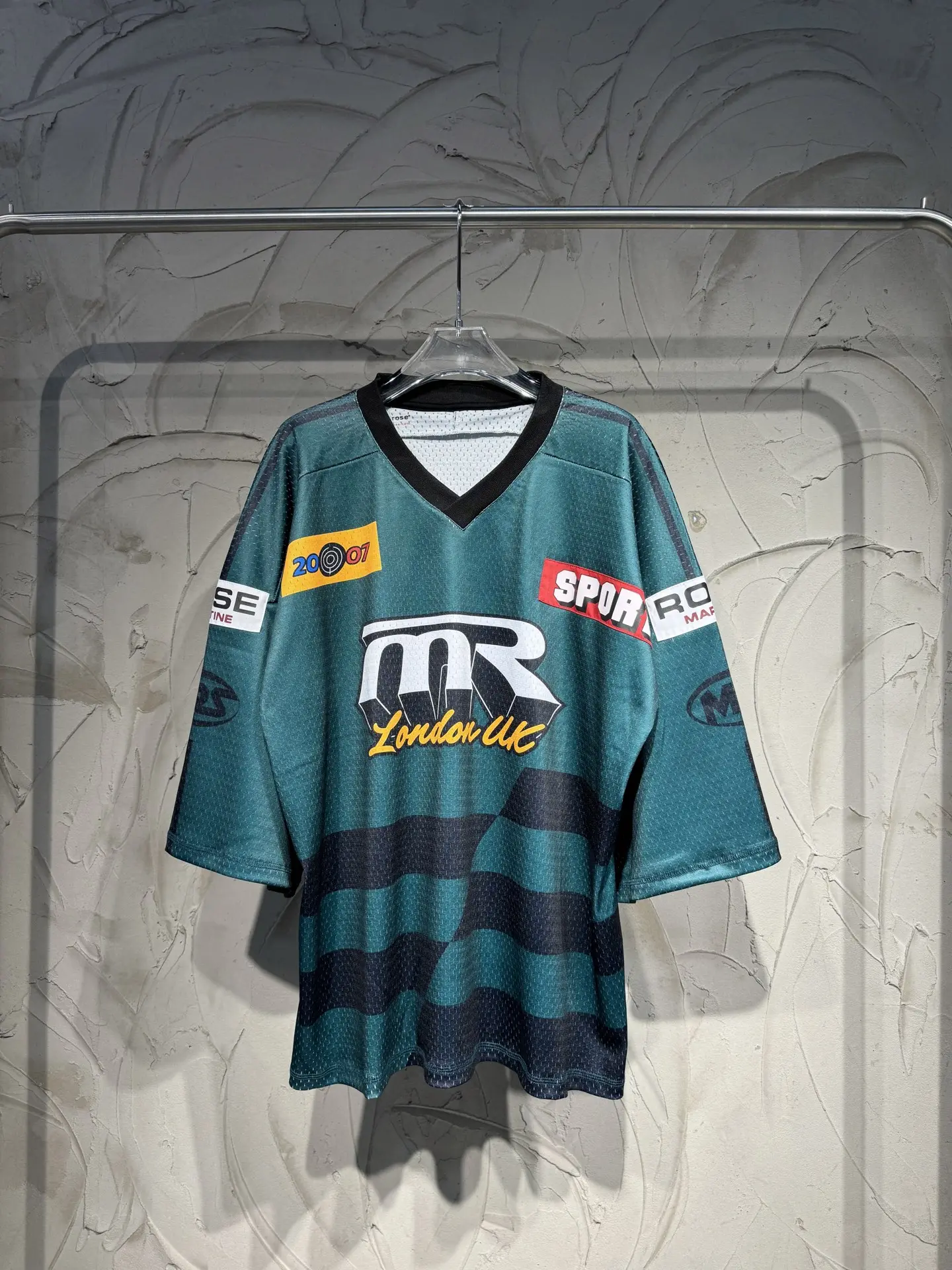 Oversized Logo-Print Mesh Football Jersey D15523038