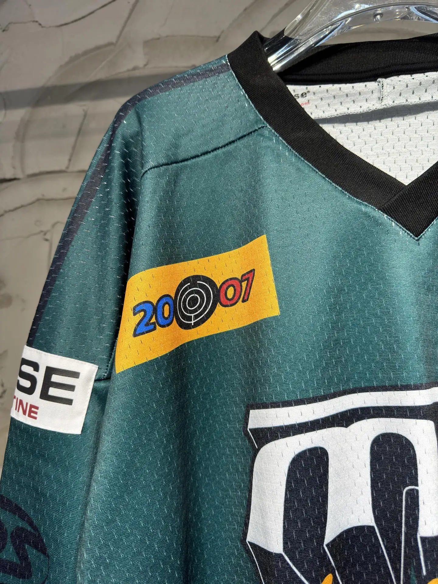 Oversized Logo-Print Mesh Football Jersey D15523038 — view 3