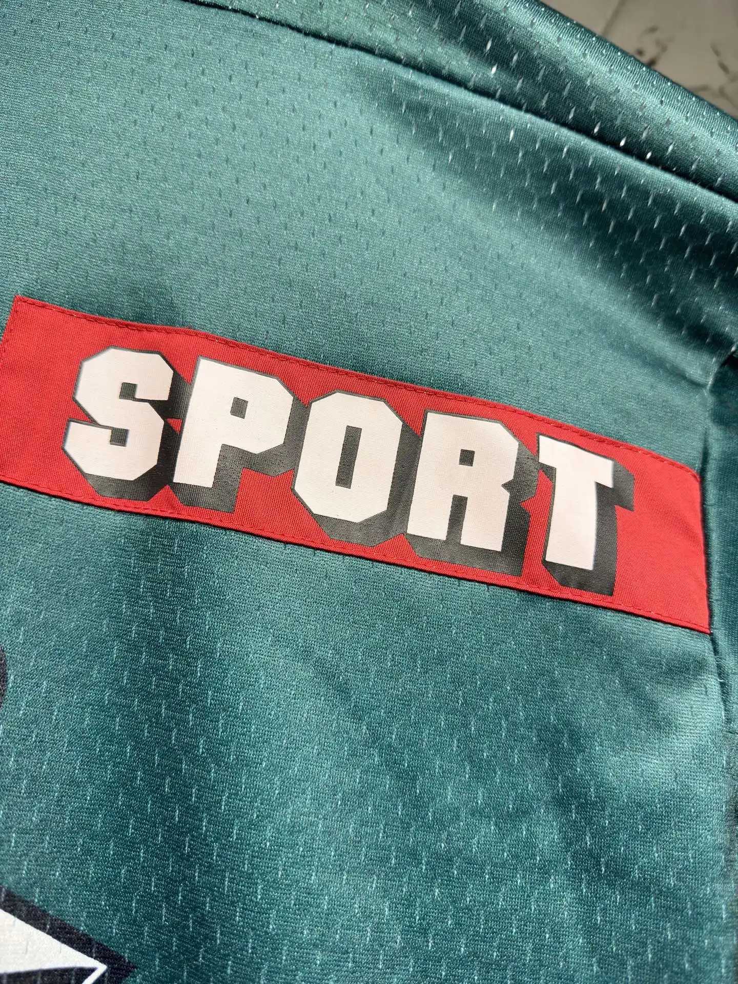 Oversized Logo-Print Mesh Football Jersey D15523038 — view 13