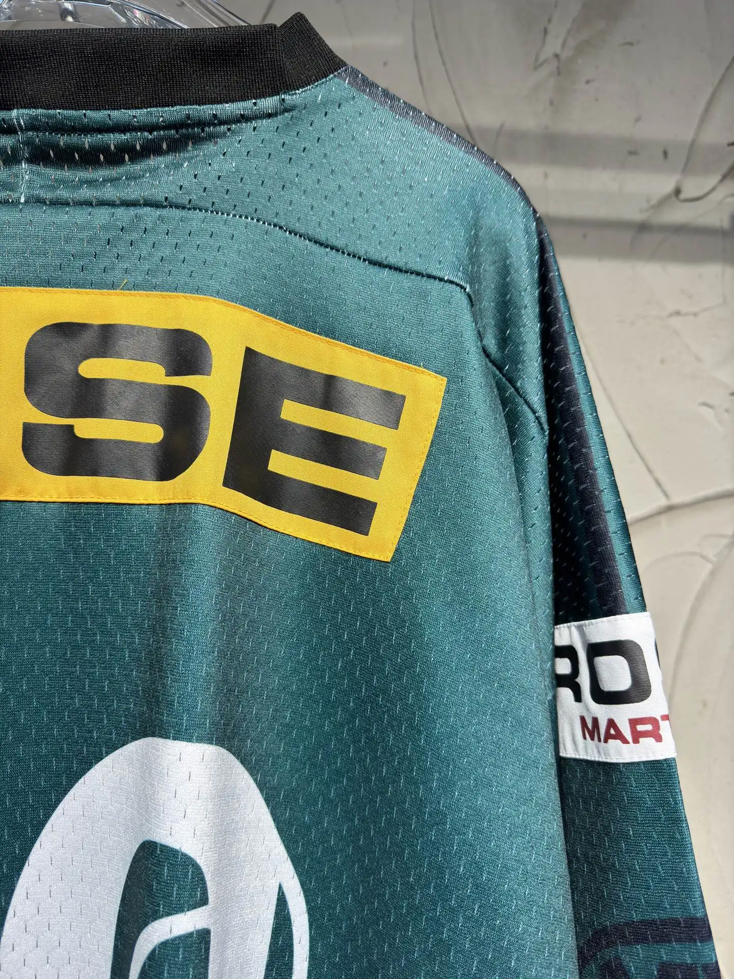 Oversized Logo-Print Mesh Football Jersey D15523038 — view 17
