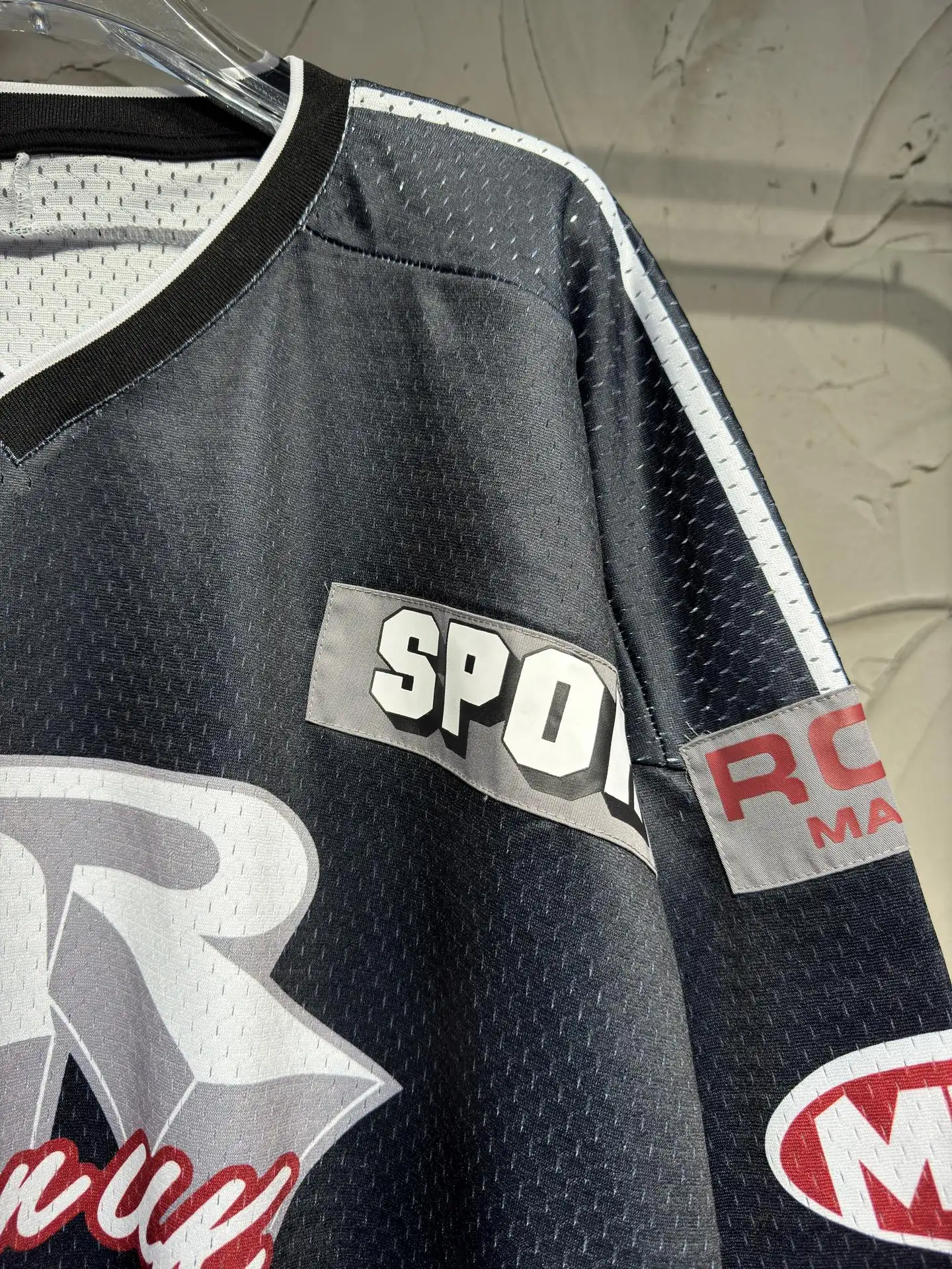 Oversized Graphic Mesh Football Jersey D15523037 — view 4