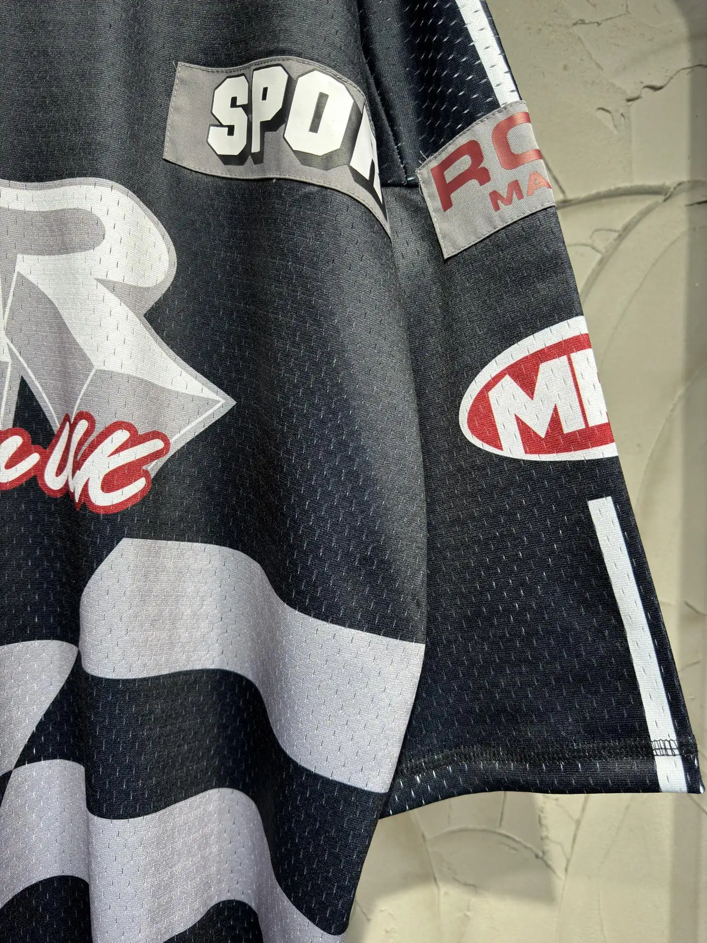 Oversized Graphic Mesh Football Jersey D15523037 — view 9
