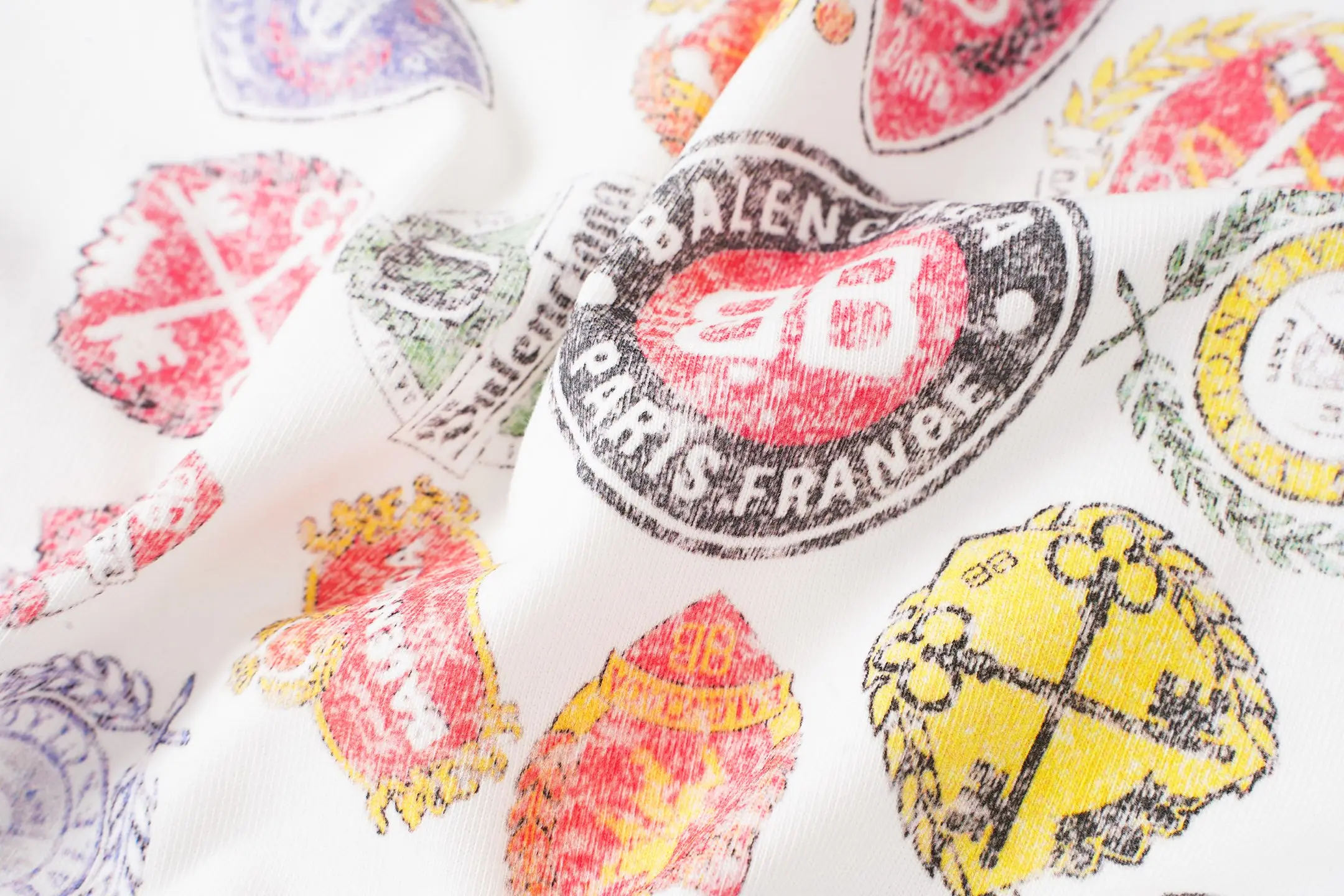 Crest Logo Graphic Oversized T-Shirt D15518726 — view 6