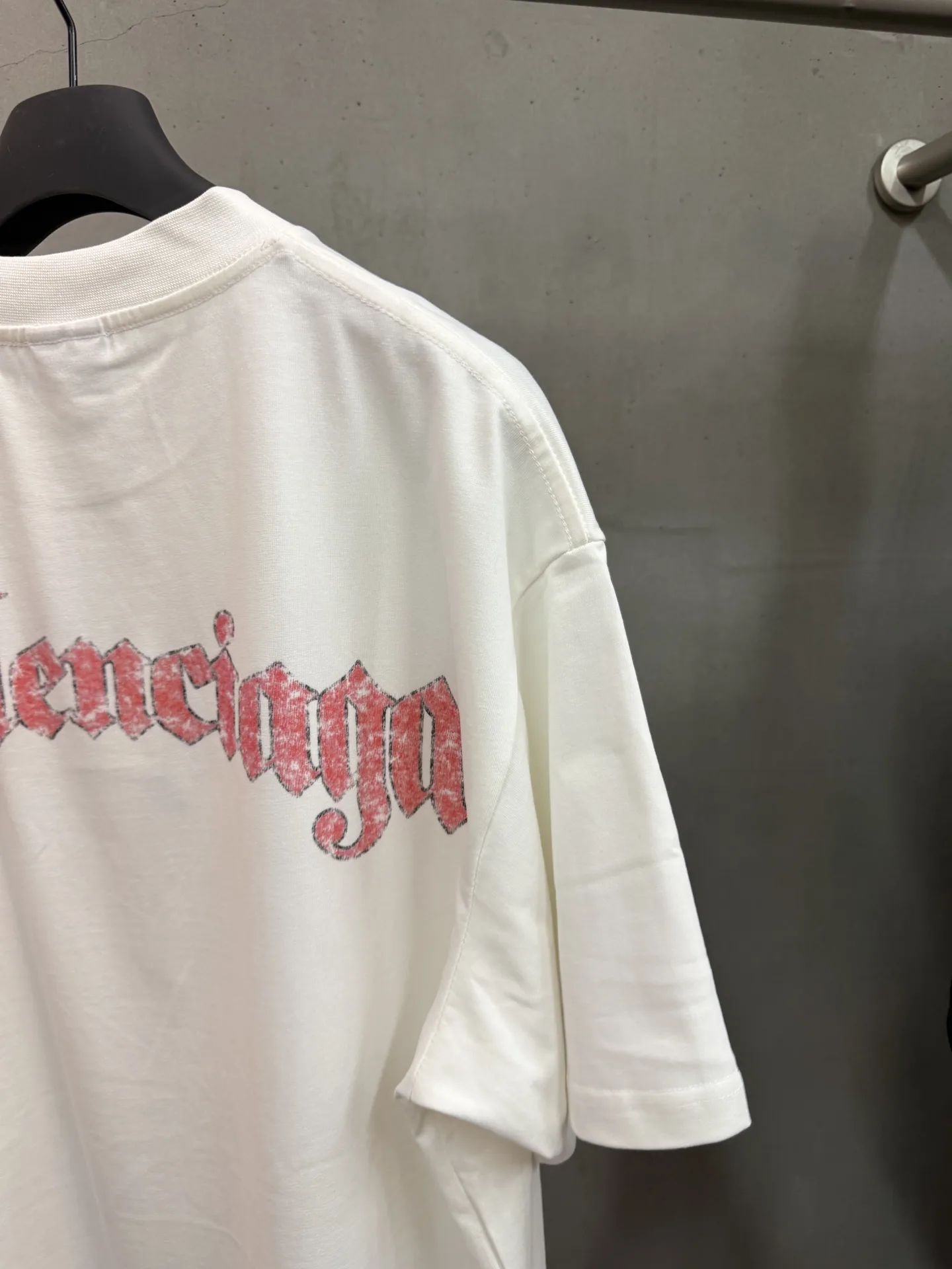 Crest Logo Graphic Oversized T-Shirt D15518728 — view 8