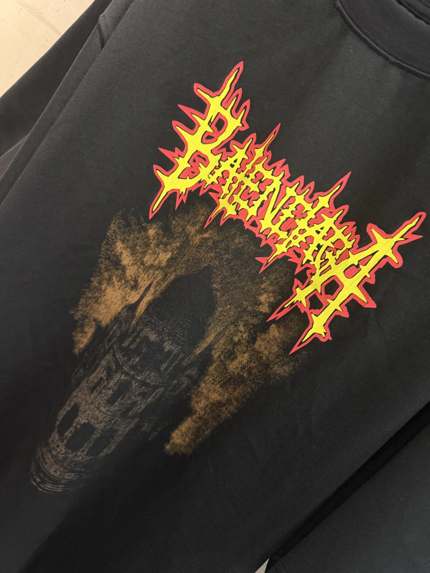 Sacré-Cœur Flame Graphic T-Shirt D15518749 — view 5