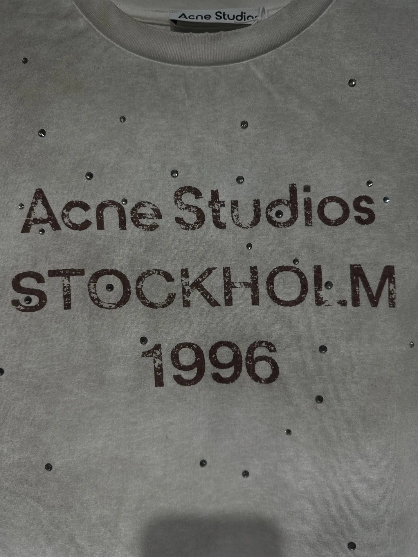 1996 Distressed Rhinestone Long-Sleeve T-Shirt D15923053 — view 10