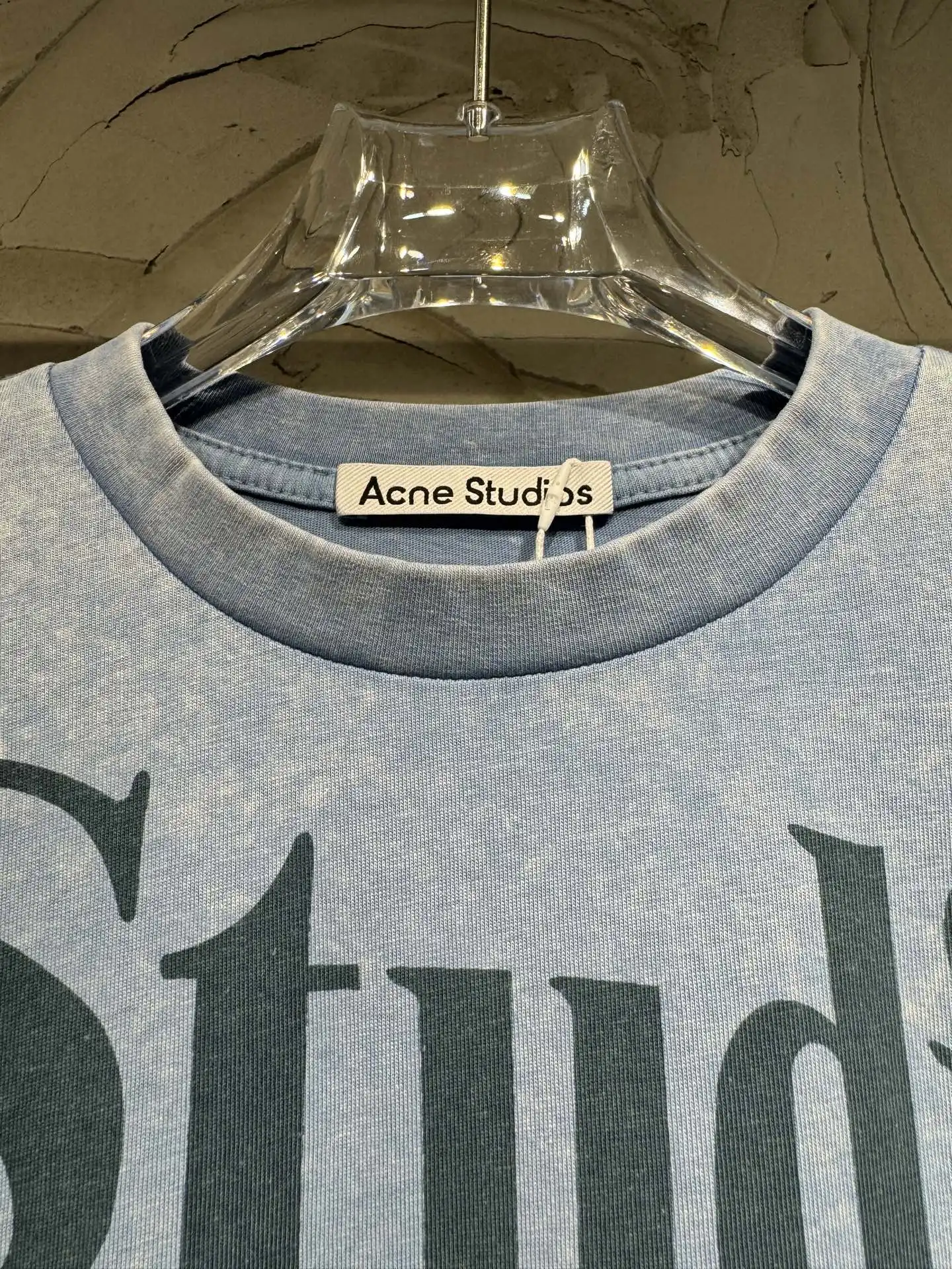 Logo Print Acid-Wash Long-Sleeved T-Shirt D16023059 — view 2