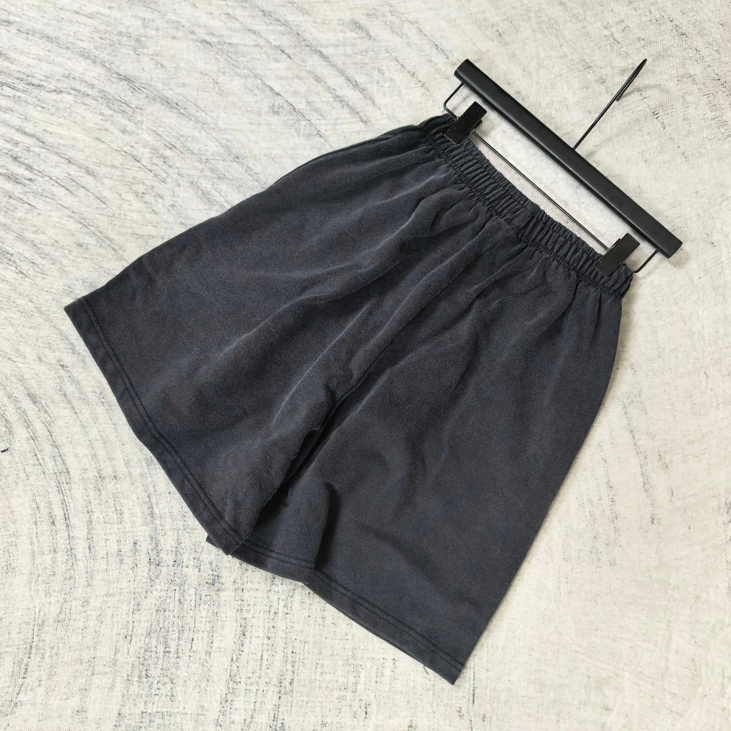 Logo Embroidered Washed Relaxed-Fit Shorts D16023181 — view 5