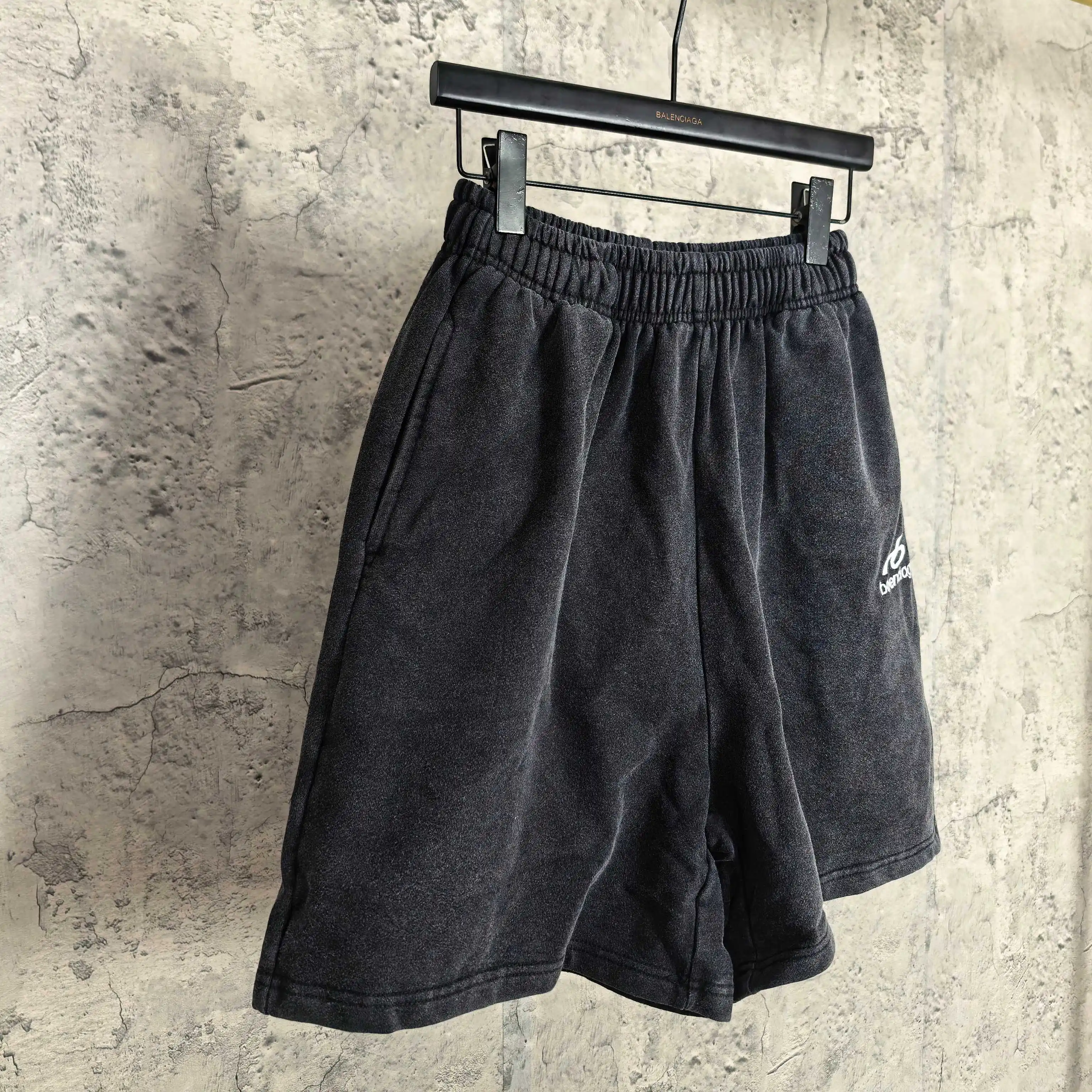 Logo Embroidered Washed Relaxed-Fit Shorts D16023181 — view 7