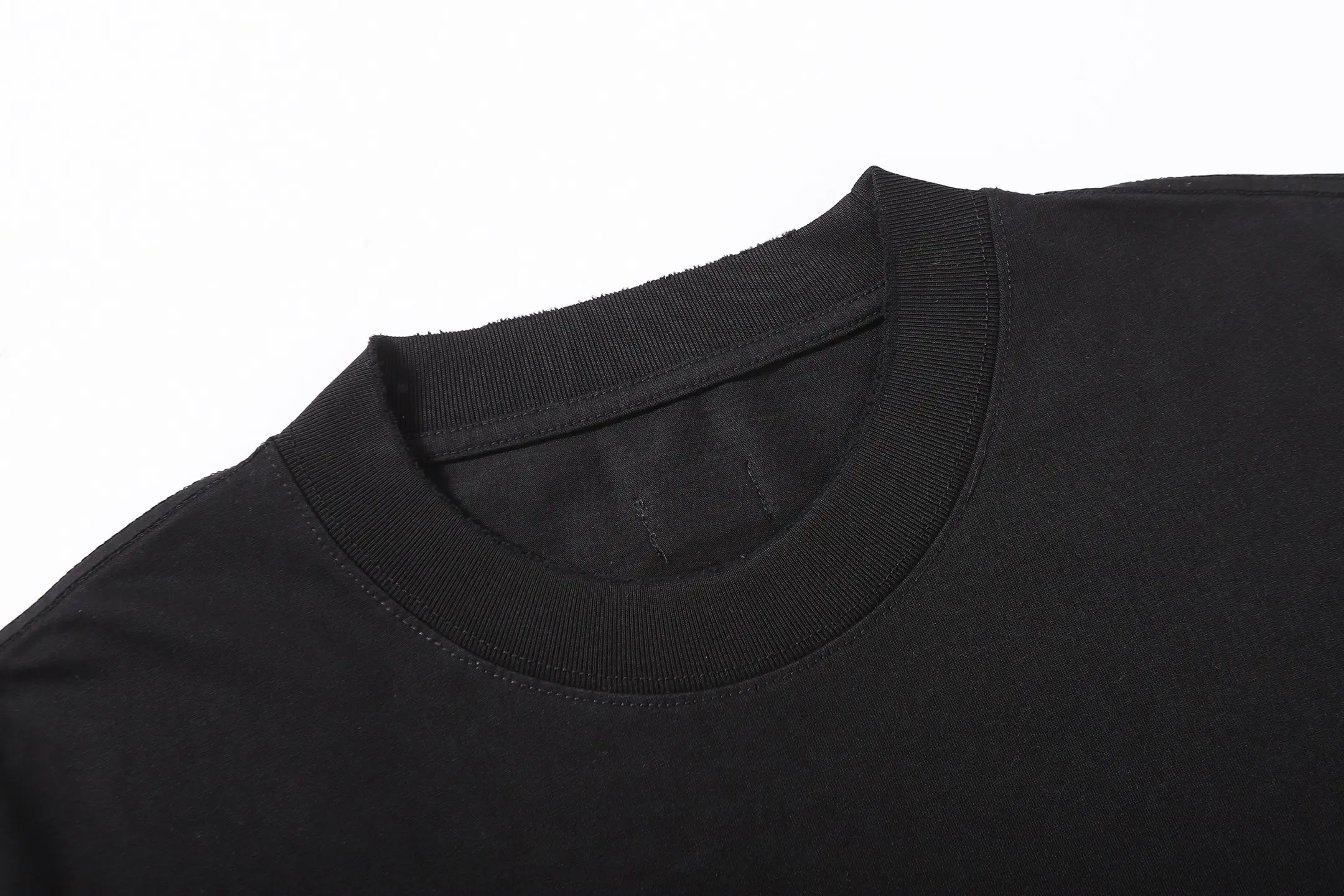 Graffiti Logo Heavyweight Cotton T-Shirt D16012890 — view 3